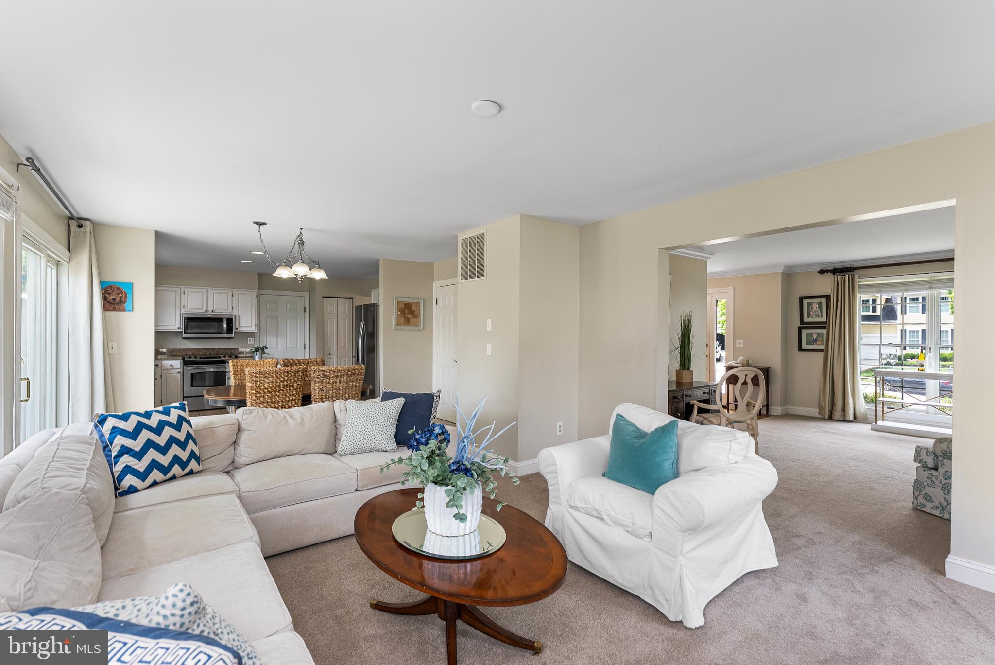 HUNT VALLEY STATION - Residential