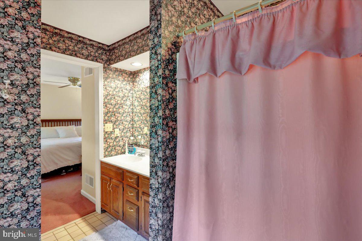 SHADOWSTONE NORTH - Residential