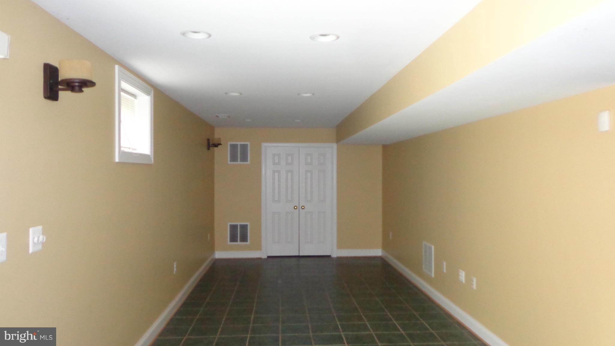 HOMEPLACE ON PELHAMS REACH - Residential