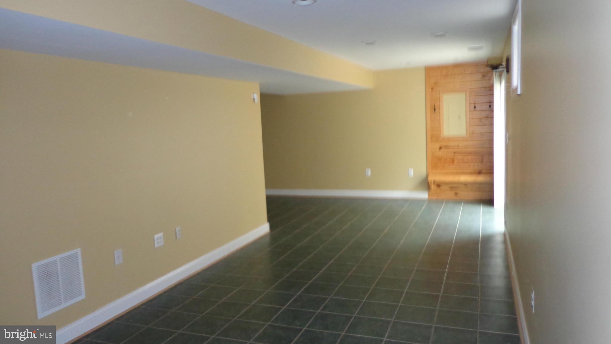 HOMEPLACE ON PELHAMS REACH - Residential