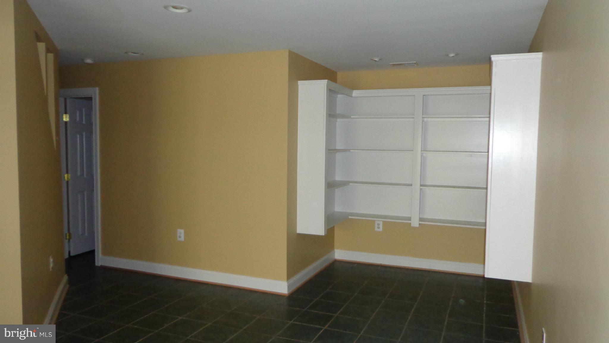 HOMEPLACE ON PELHAMS REACH - Residential