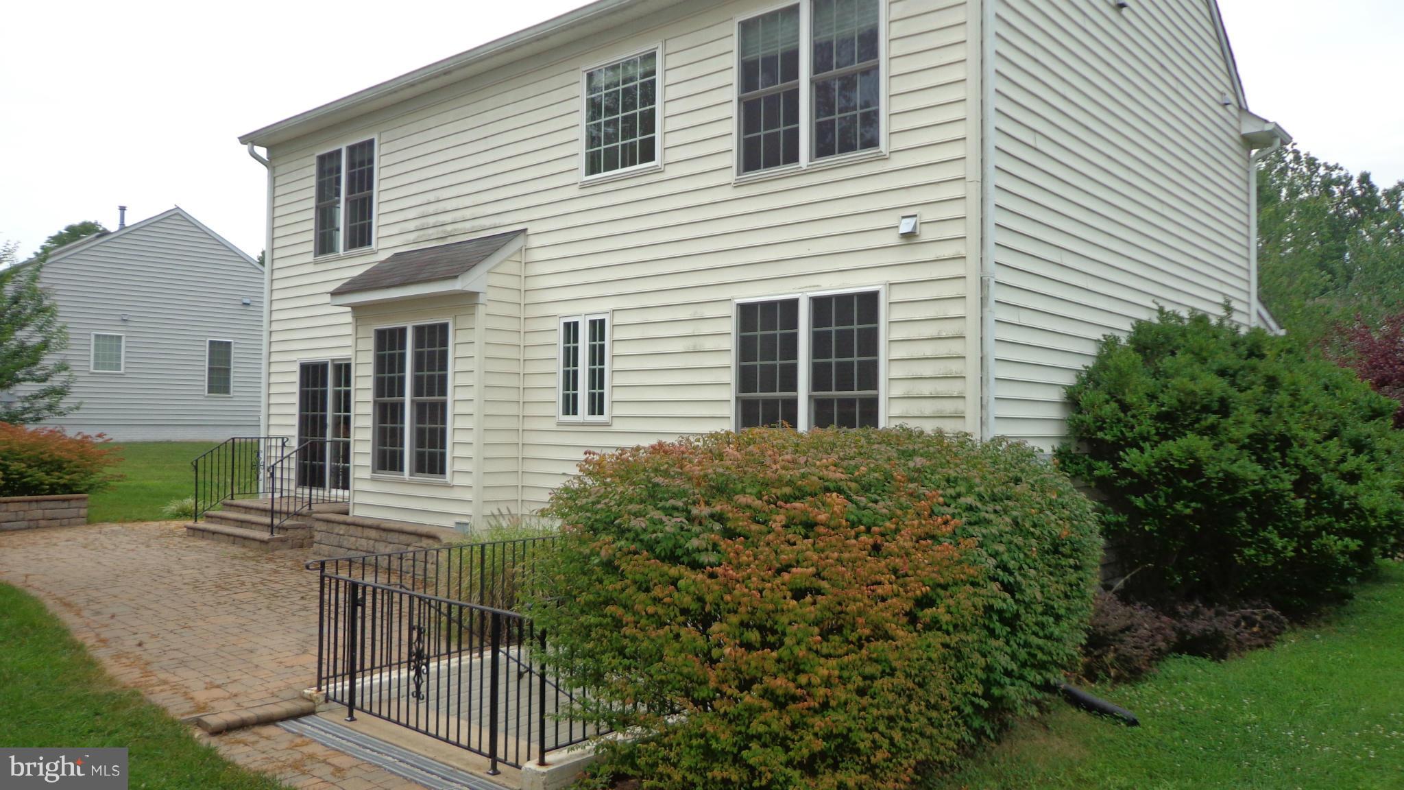 HOMEPLACE ON PELHAMS REACH - Residential