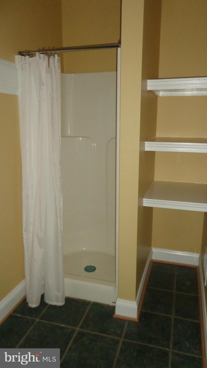 HOMEPLACE ON PELHAMS REACH - Residential