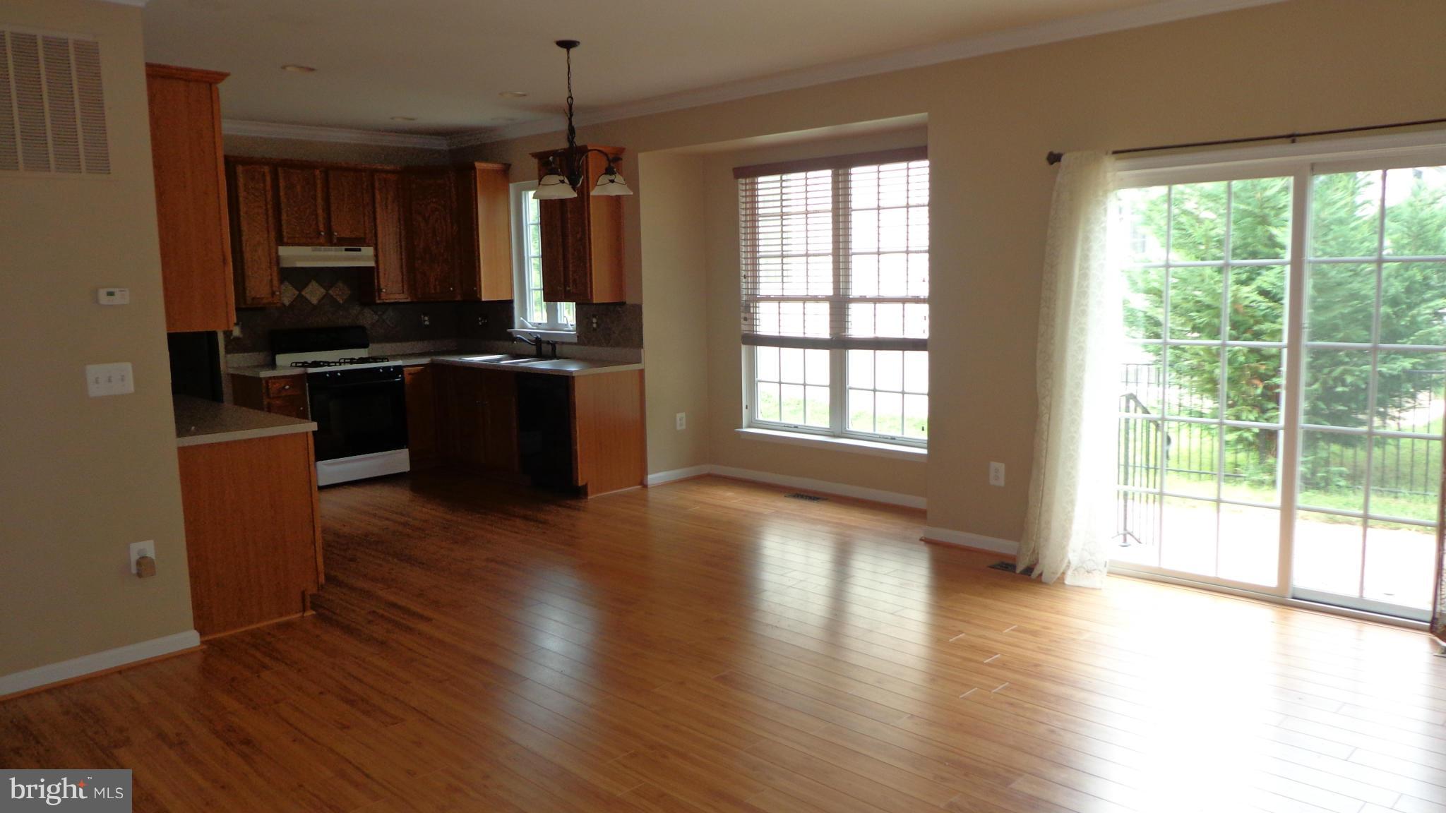 HOMEPLACE ON PELHAMS REACH - Residential