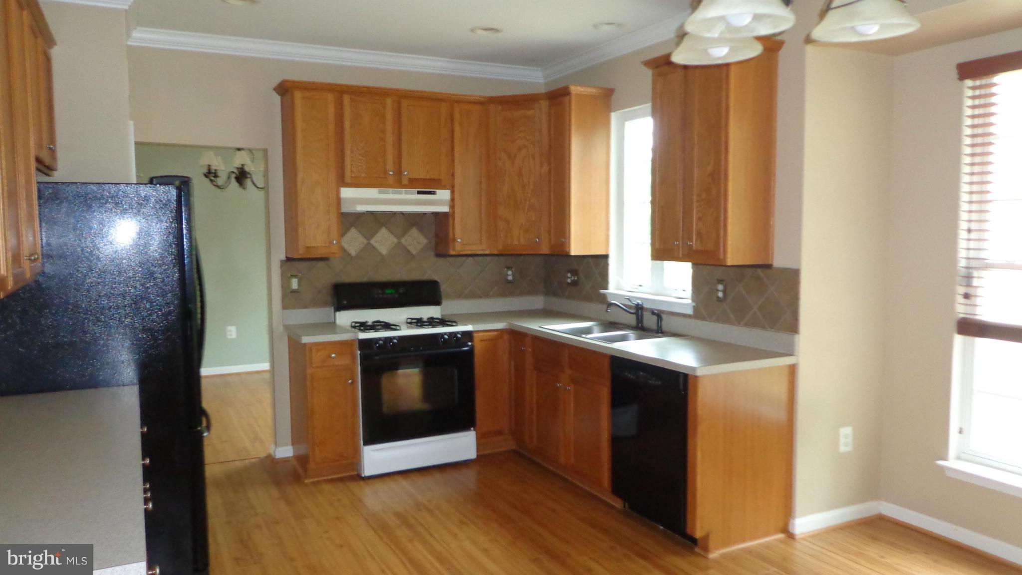 HOMEPLACE ON PELHAMS REACH - Residential