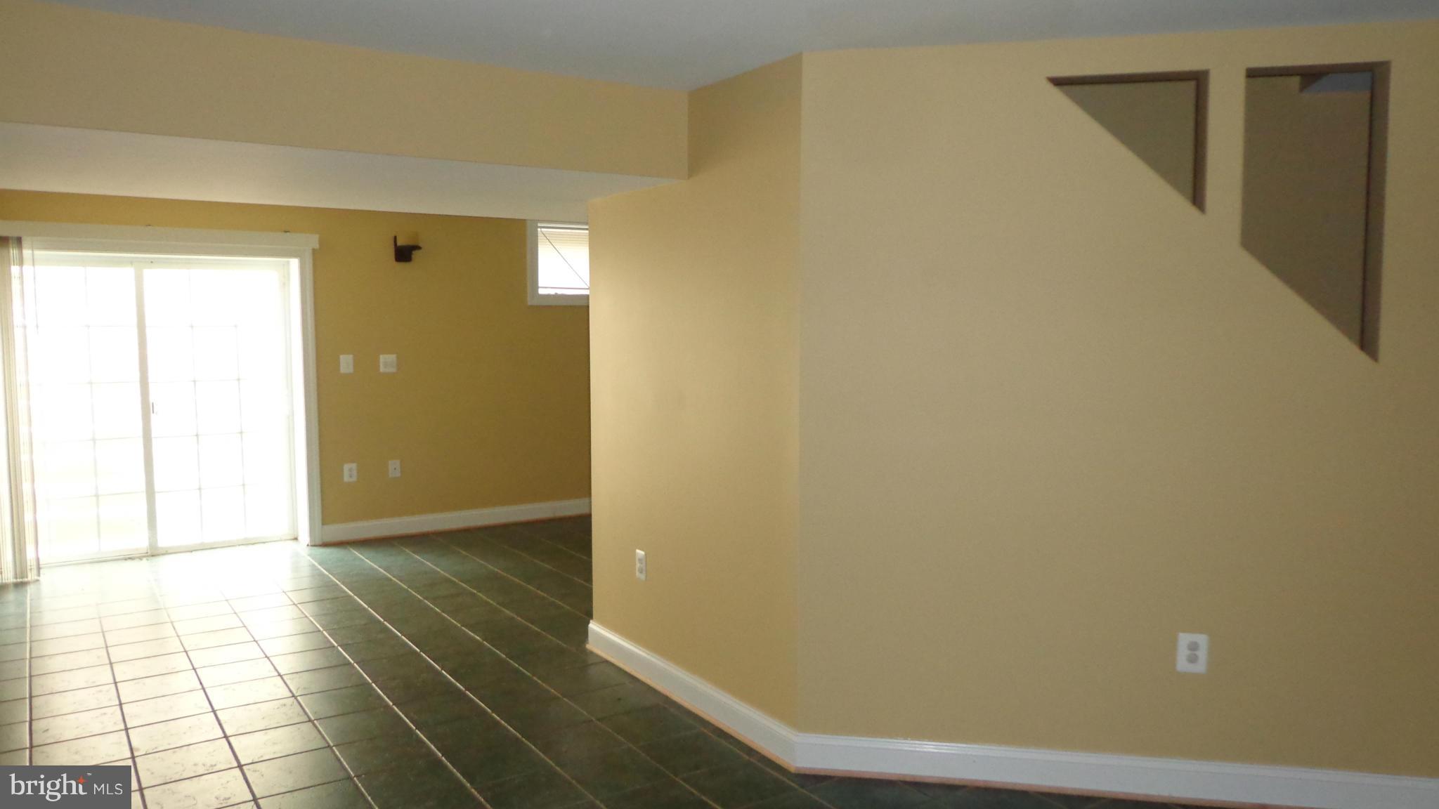 HOMEPLACE ON PELHAMS REACH - Residential