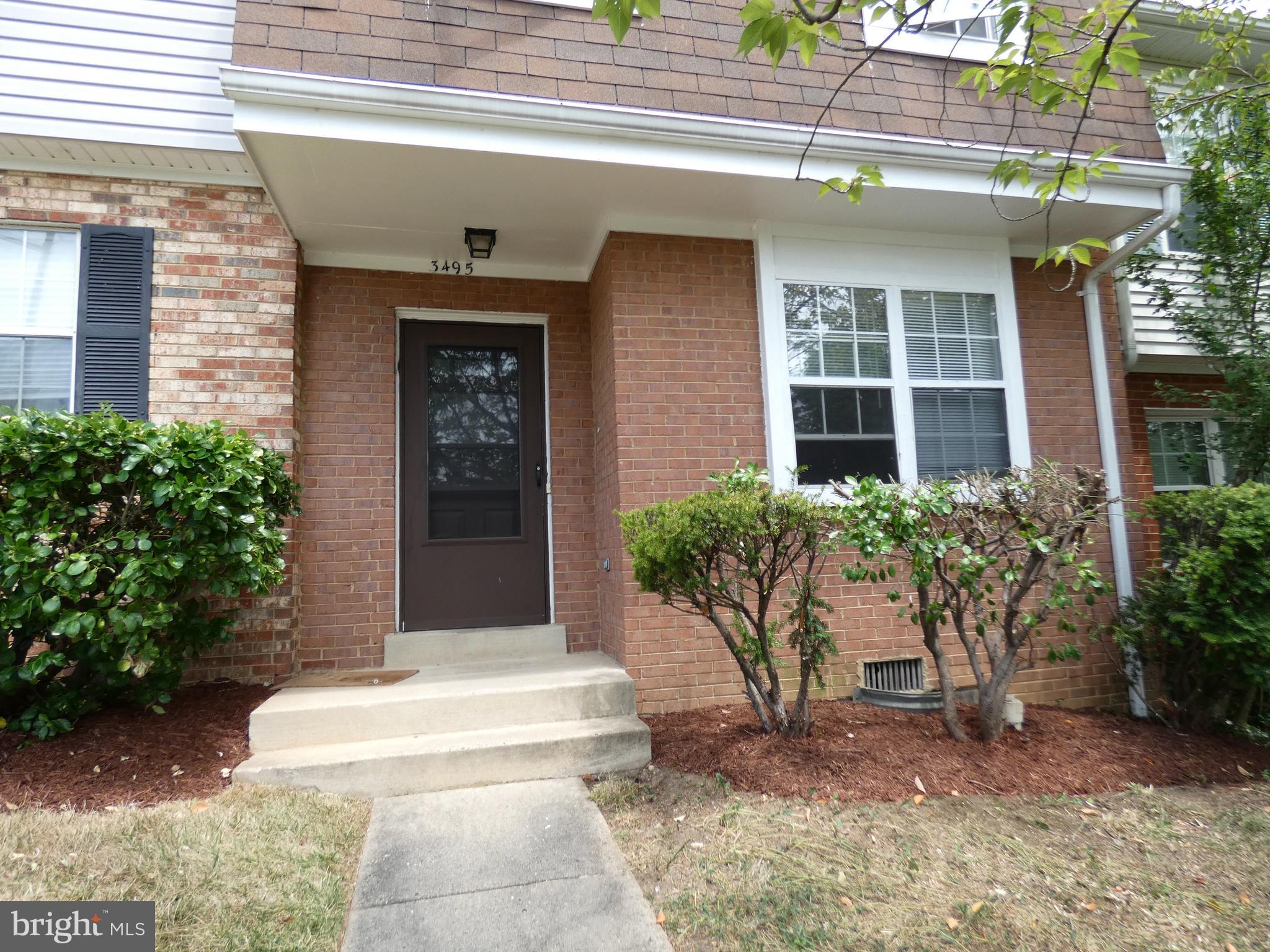 DALE CITY - Residential Lease