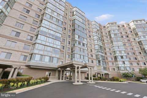 Condo For Sale - 19365 Cypress Ridge Terrace #907<br/> LEESBURG, VA 20176