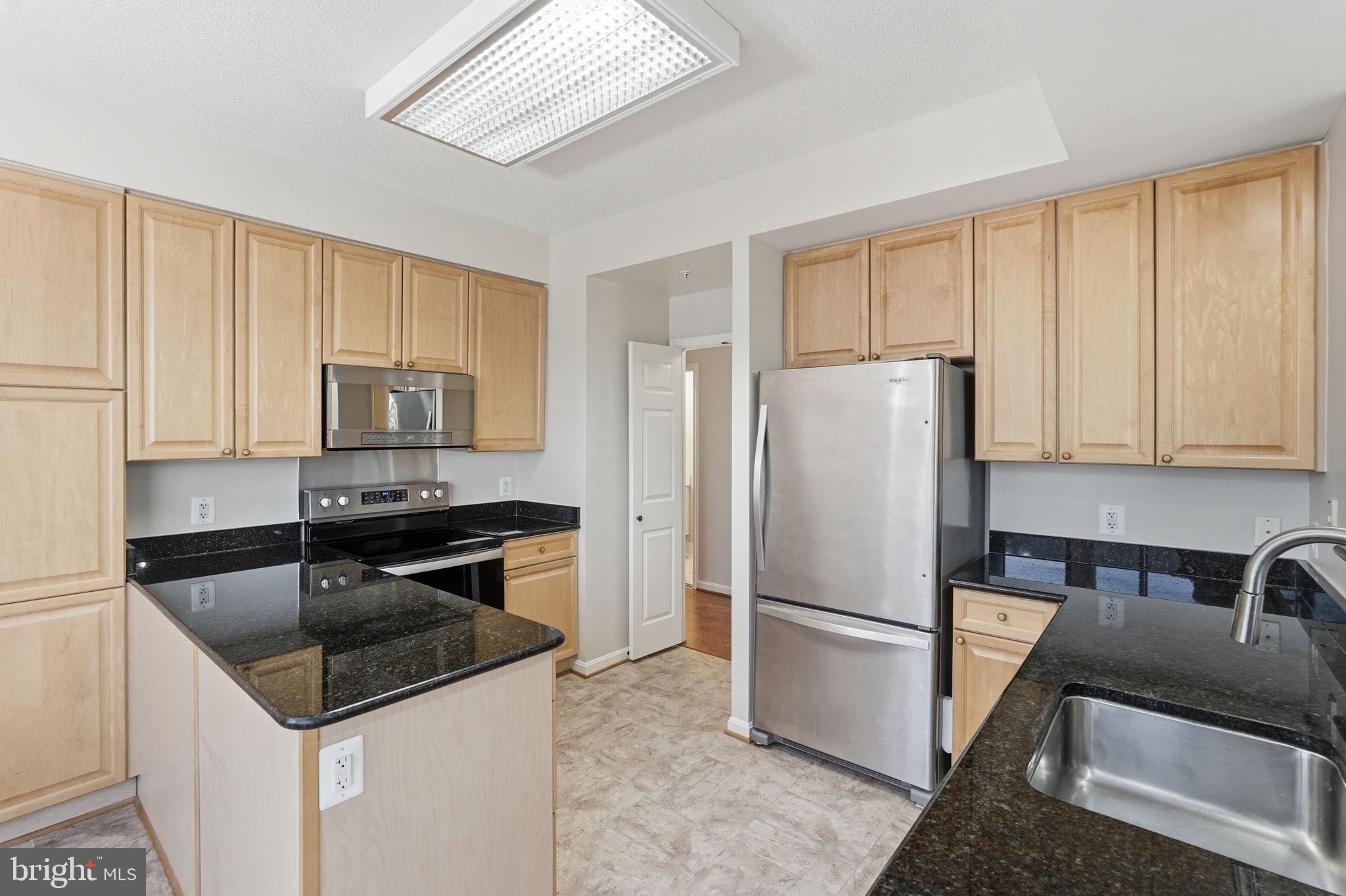 POTOMAC RIDGE AT LEISURE - Residential