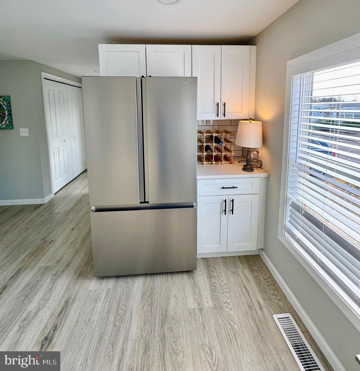 COLONIAL EAST MHP - Residential