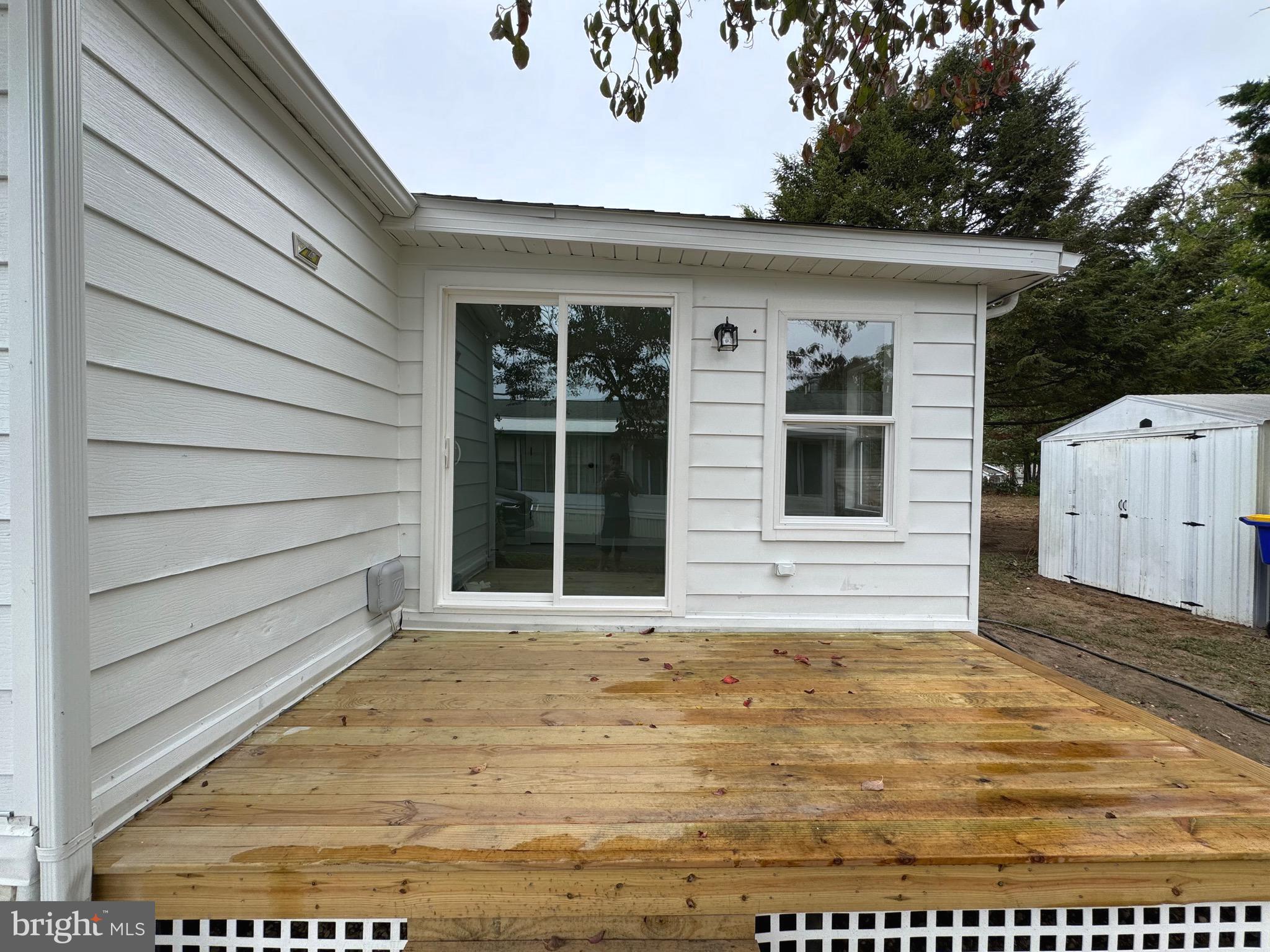 COLONIAL EAST MHP - Residential