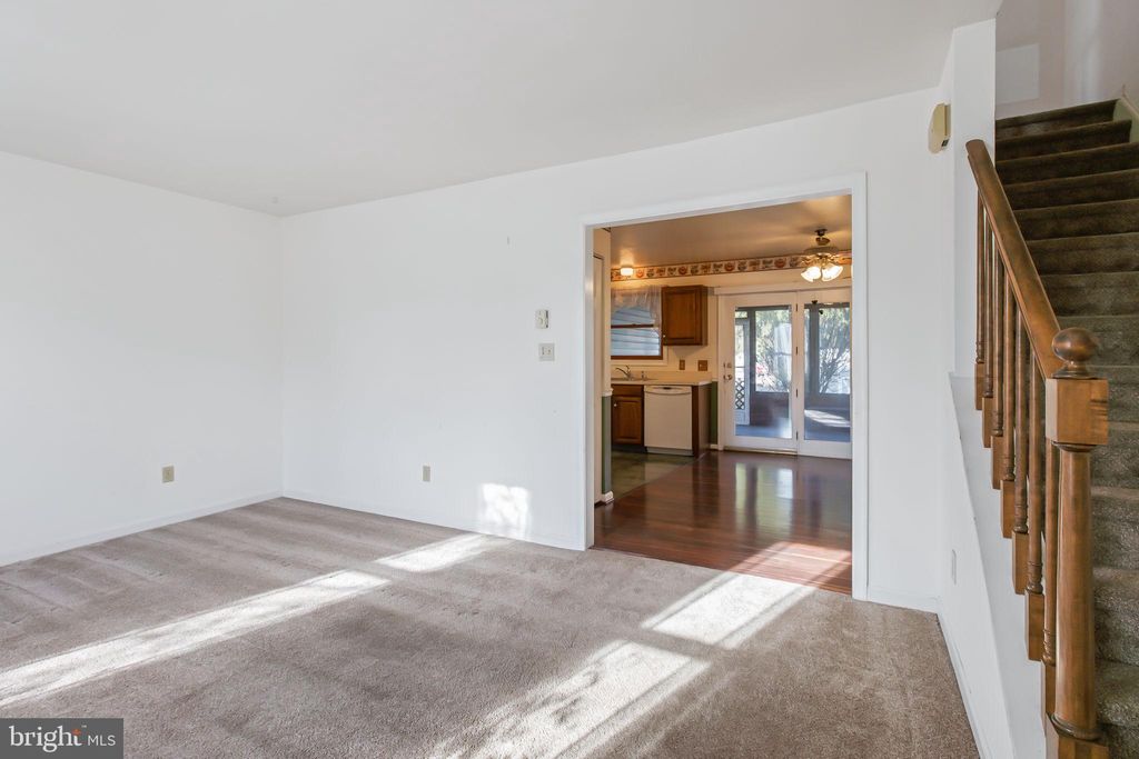 Photo of 374 Cardinal Road, Lititz, PA 17543 (MLS # PALA2044222)