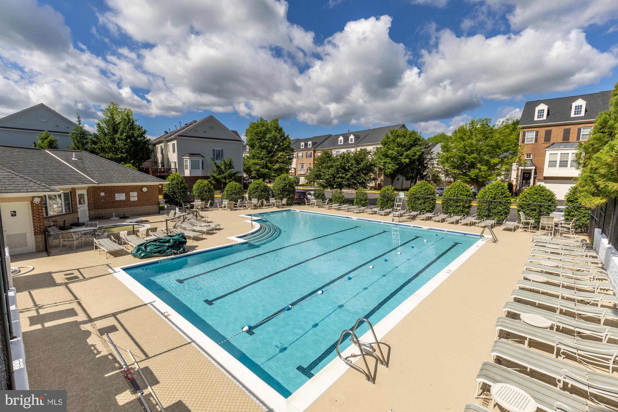 HUNTLEY MEADOWS - Residential