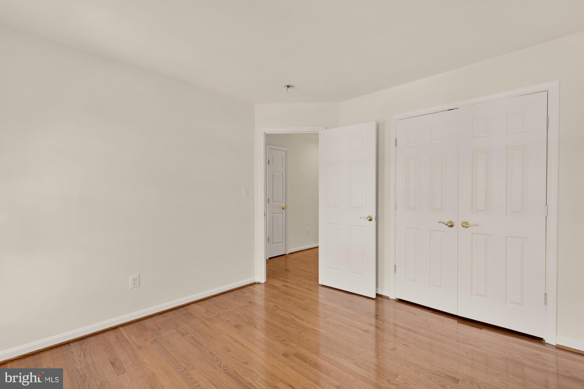 HUNTLEY MEADOWS - Residential