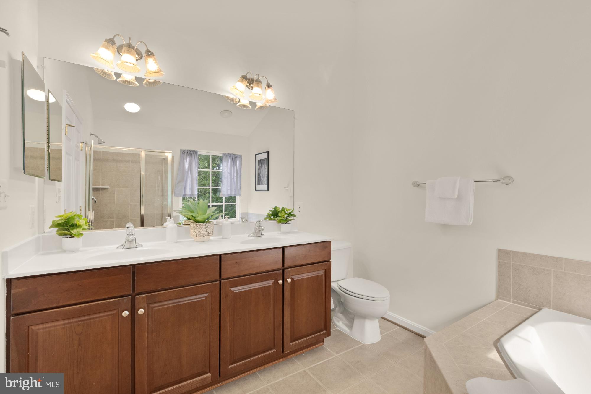 HUNTLEY MEADOWS - Residential