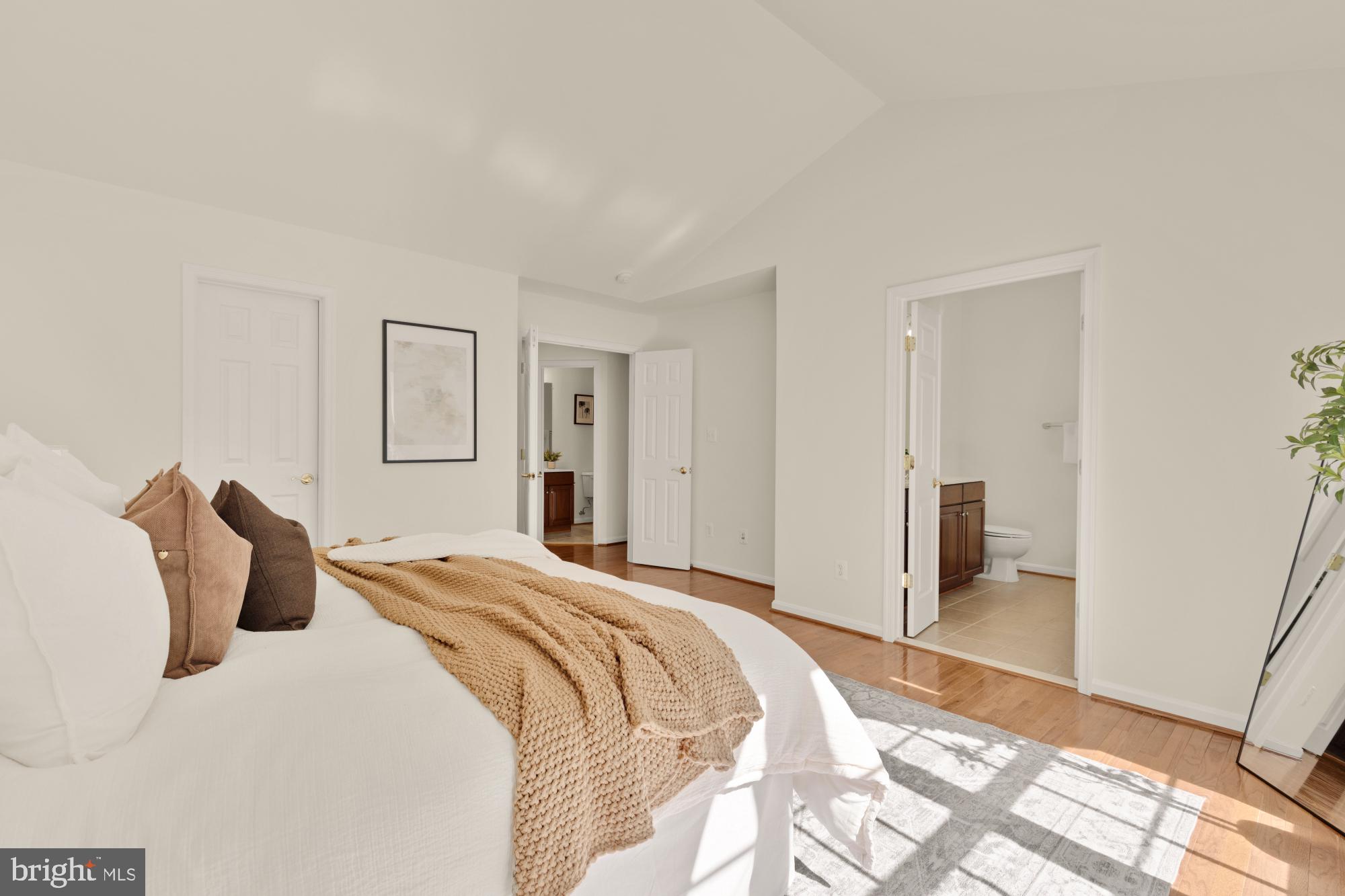 HUNTLEY MEADOWS - Residential