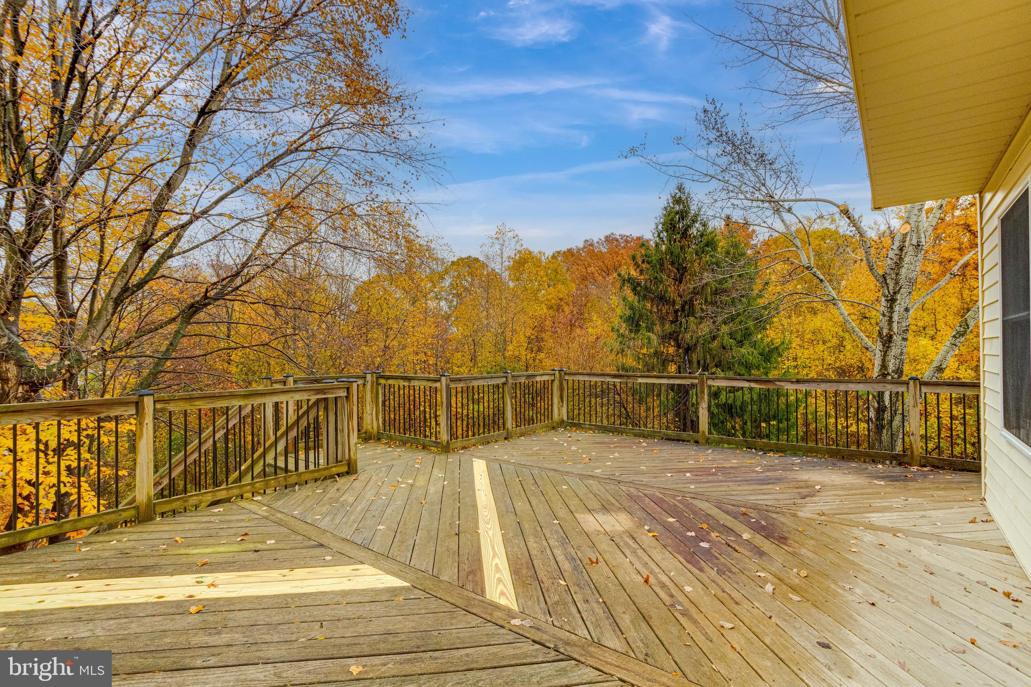 RIVERSIDE - Residential