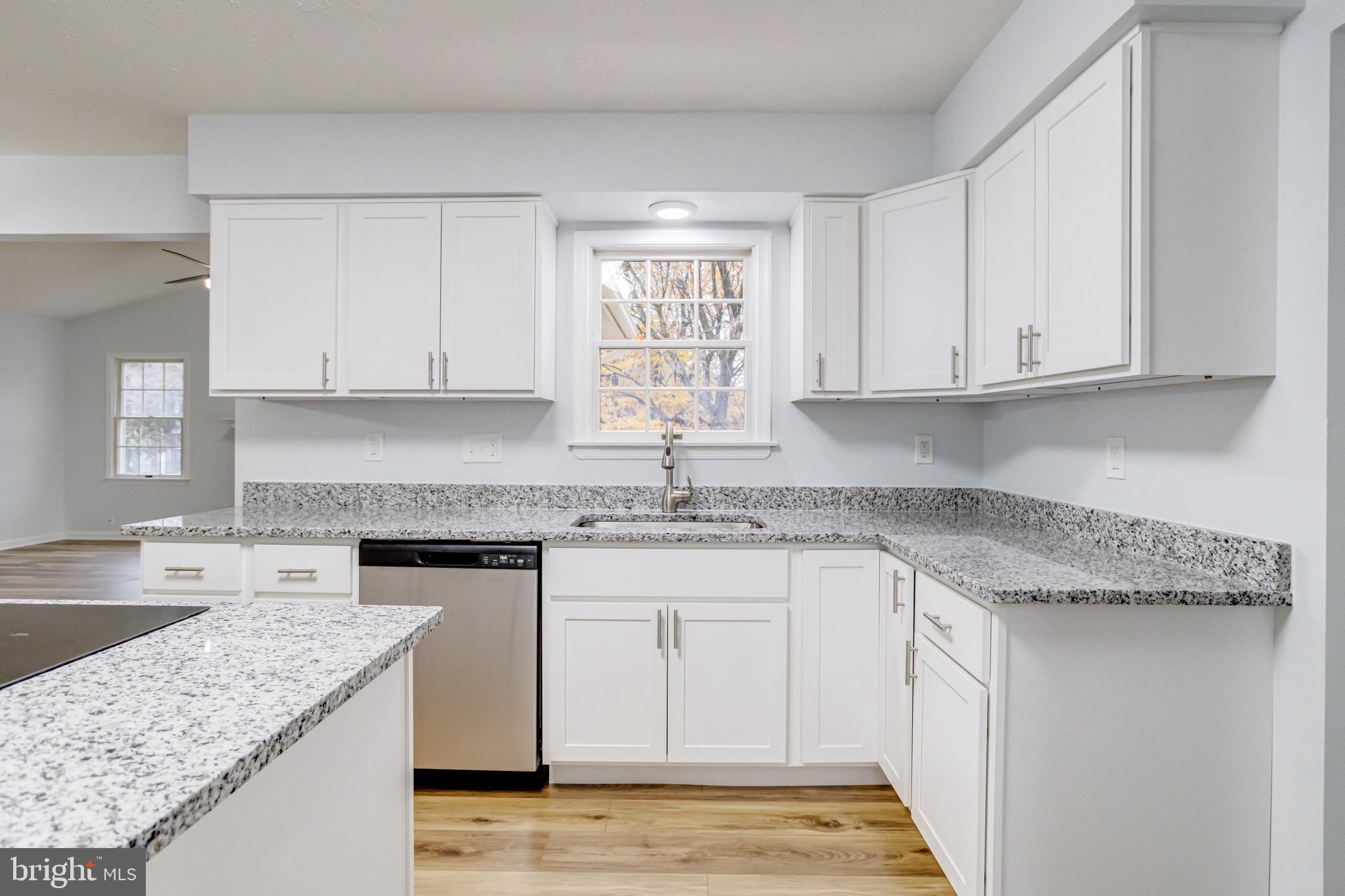 RIVERSIDE - Residential