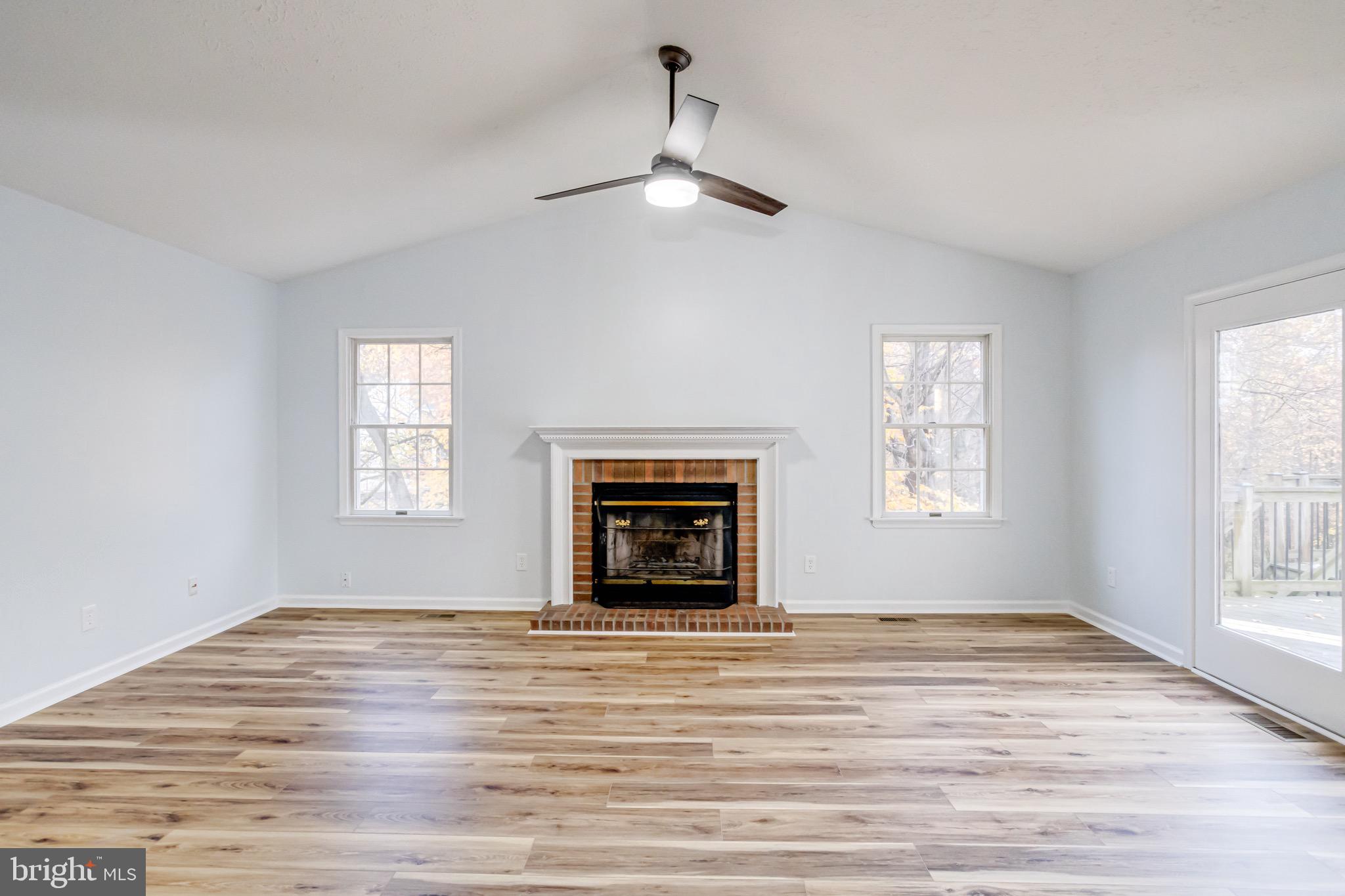 RIVERSIDE - Residential