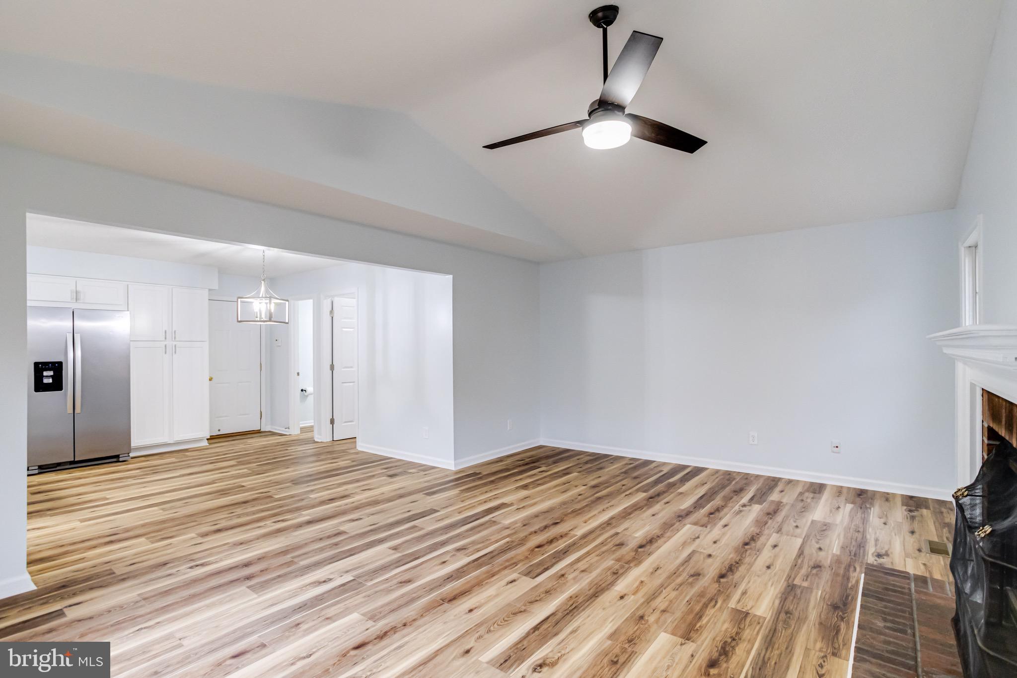 RIVERSIDE - Residential