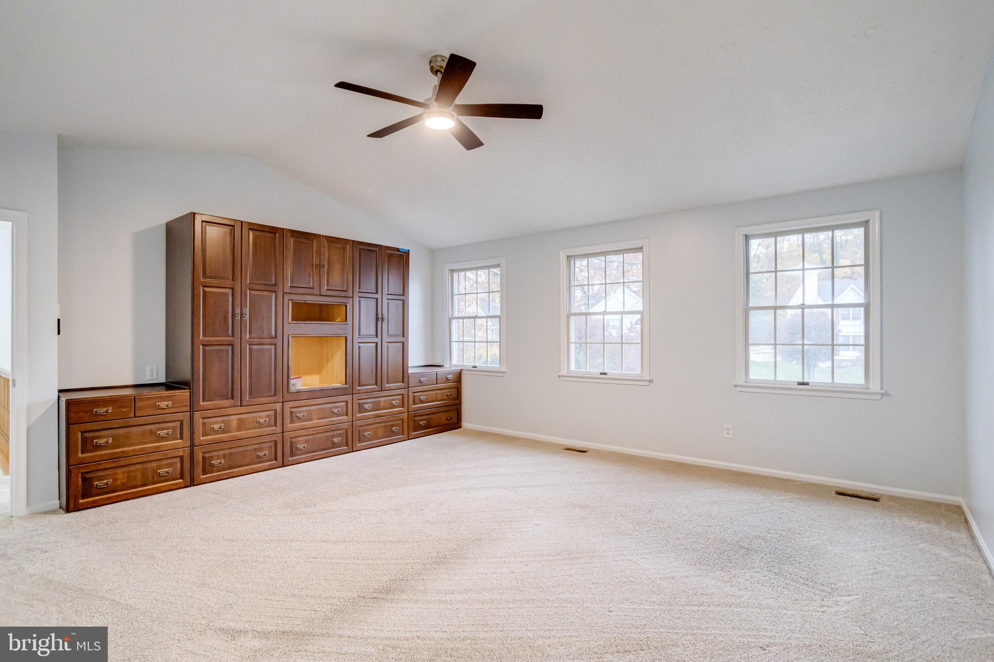 RIVERSIDE - Residential