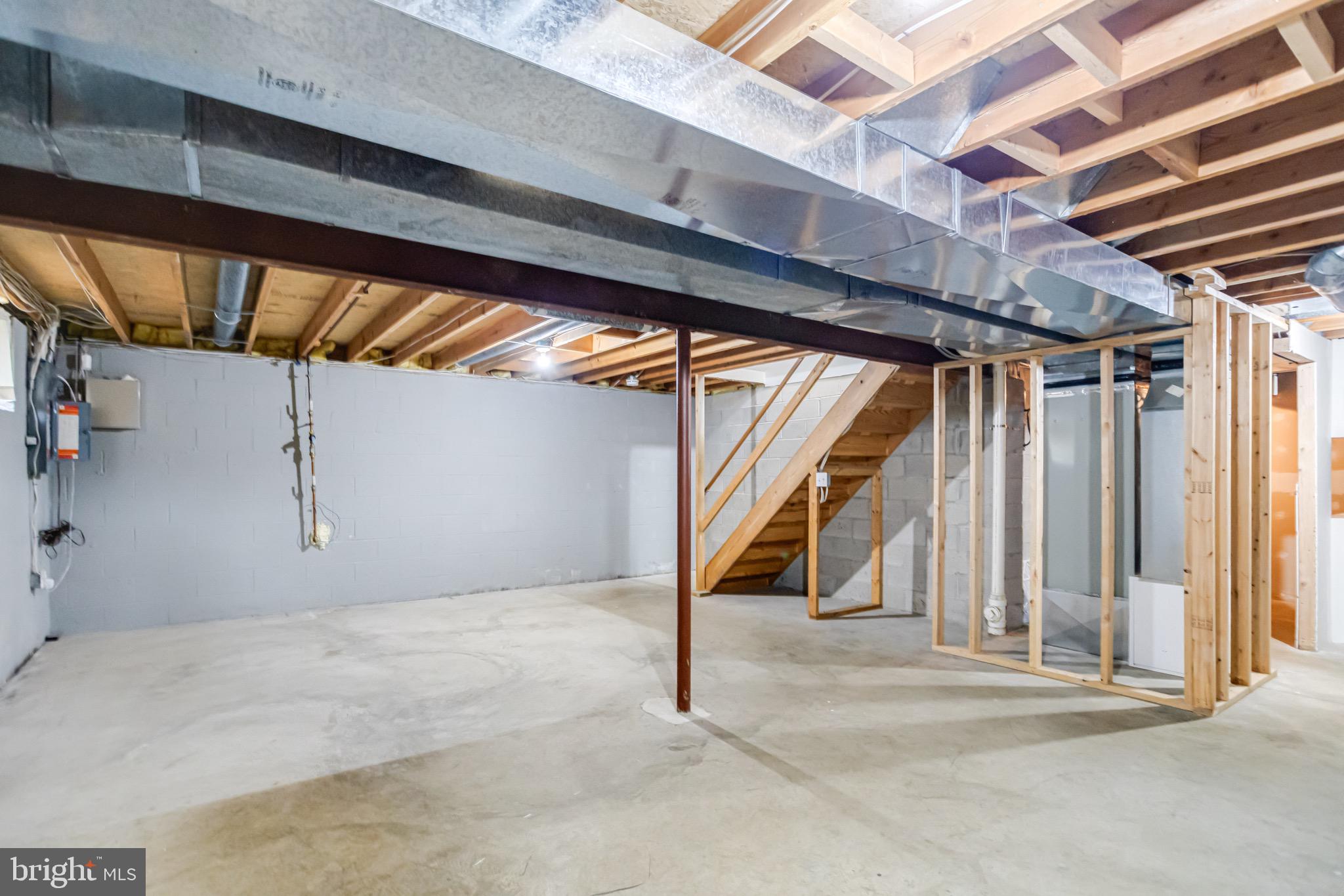 RIVERSIDE - Residential