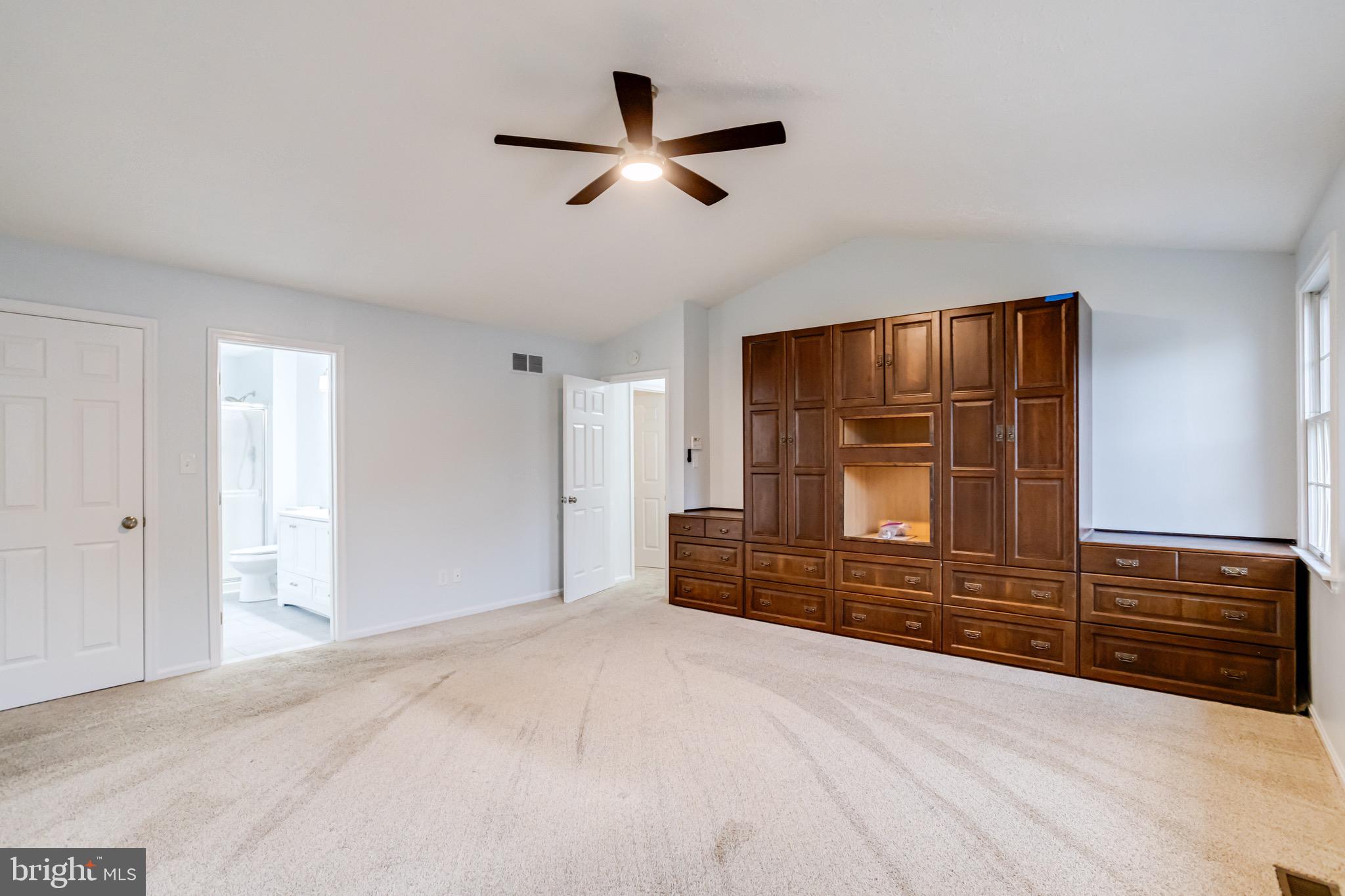 RIVERSIDE - Residential