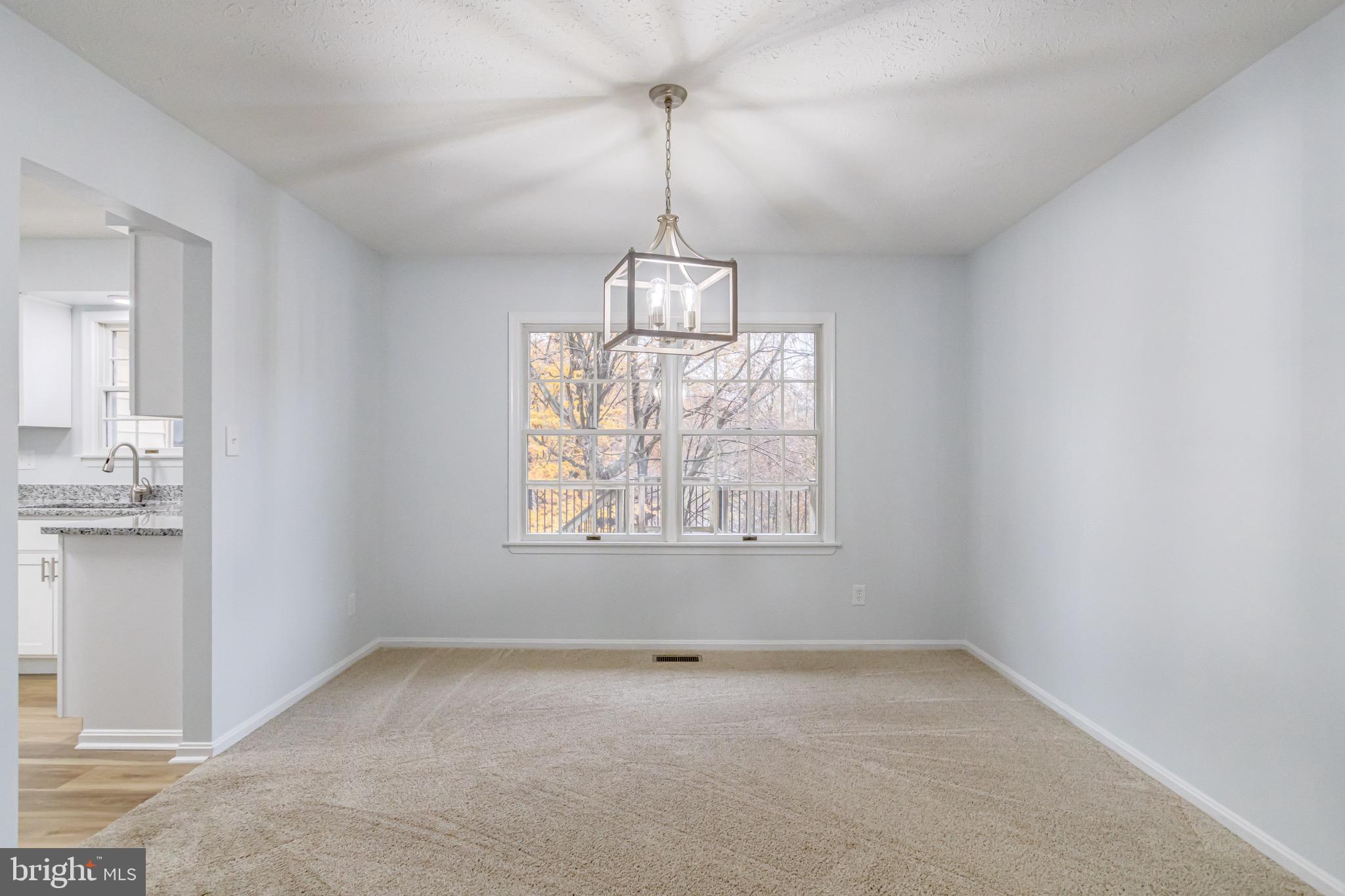 RIVERSIDE - Residential