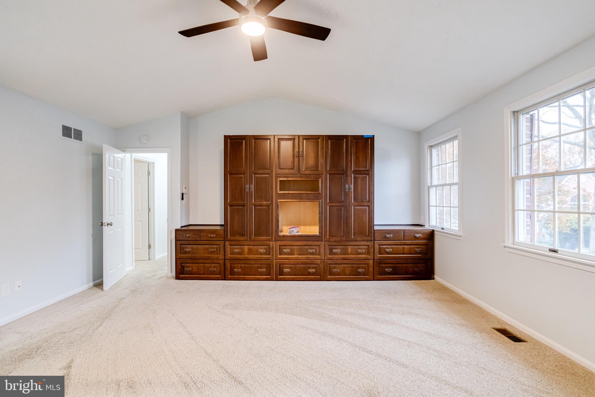 RIVERSIDE - Residential