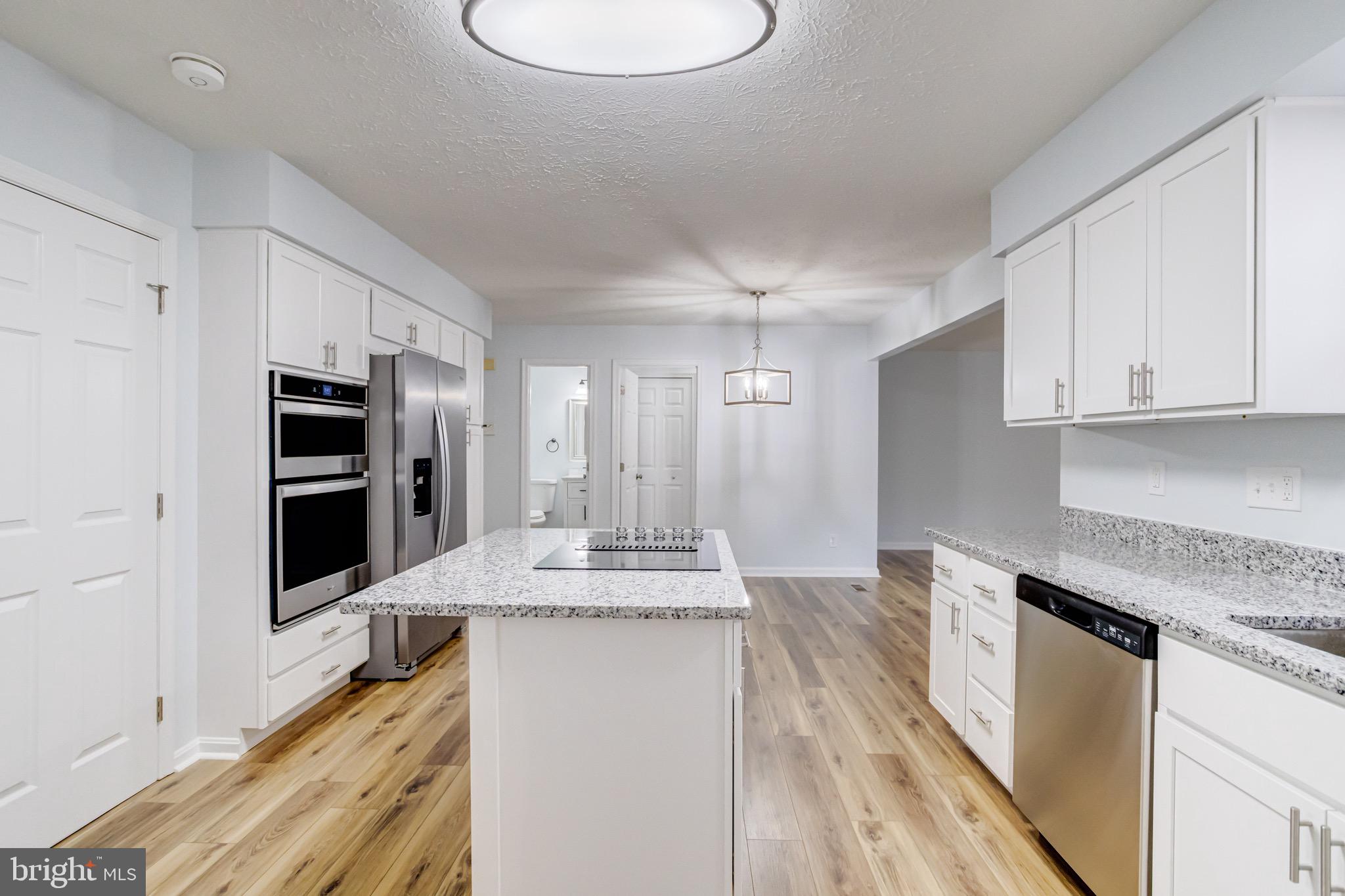 RIVERSIDE - Residential