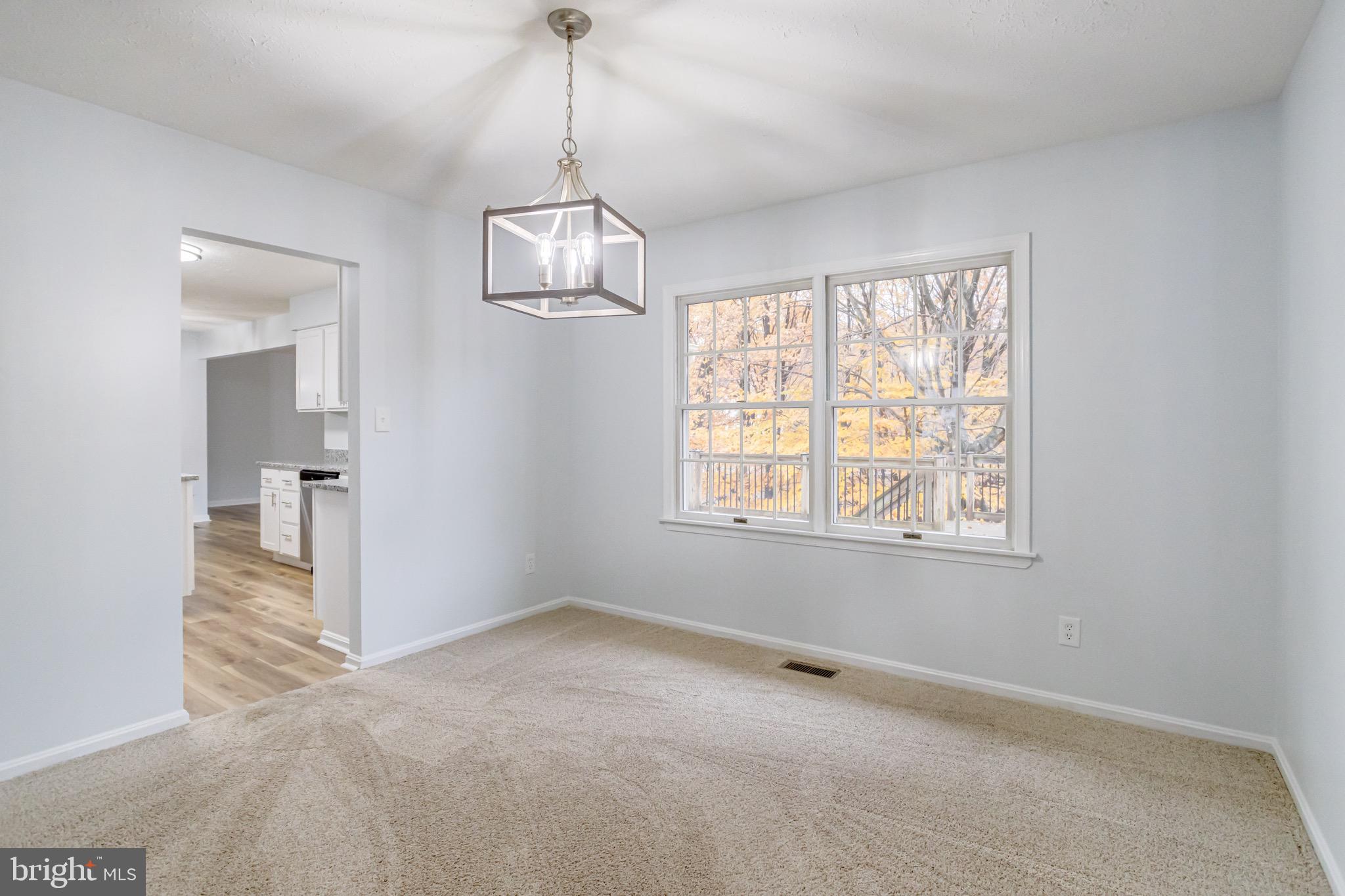 RIVERSIDE - Residential