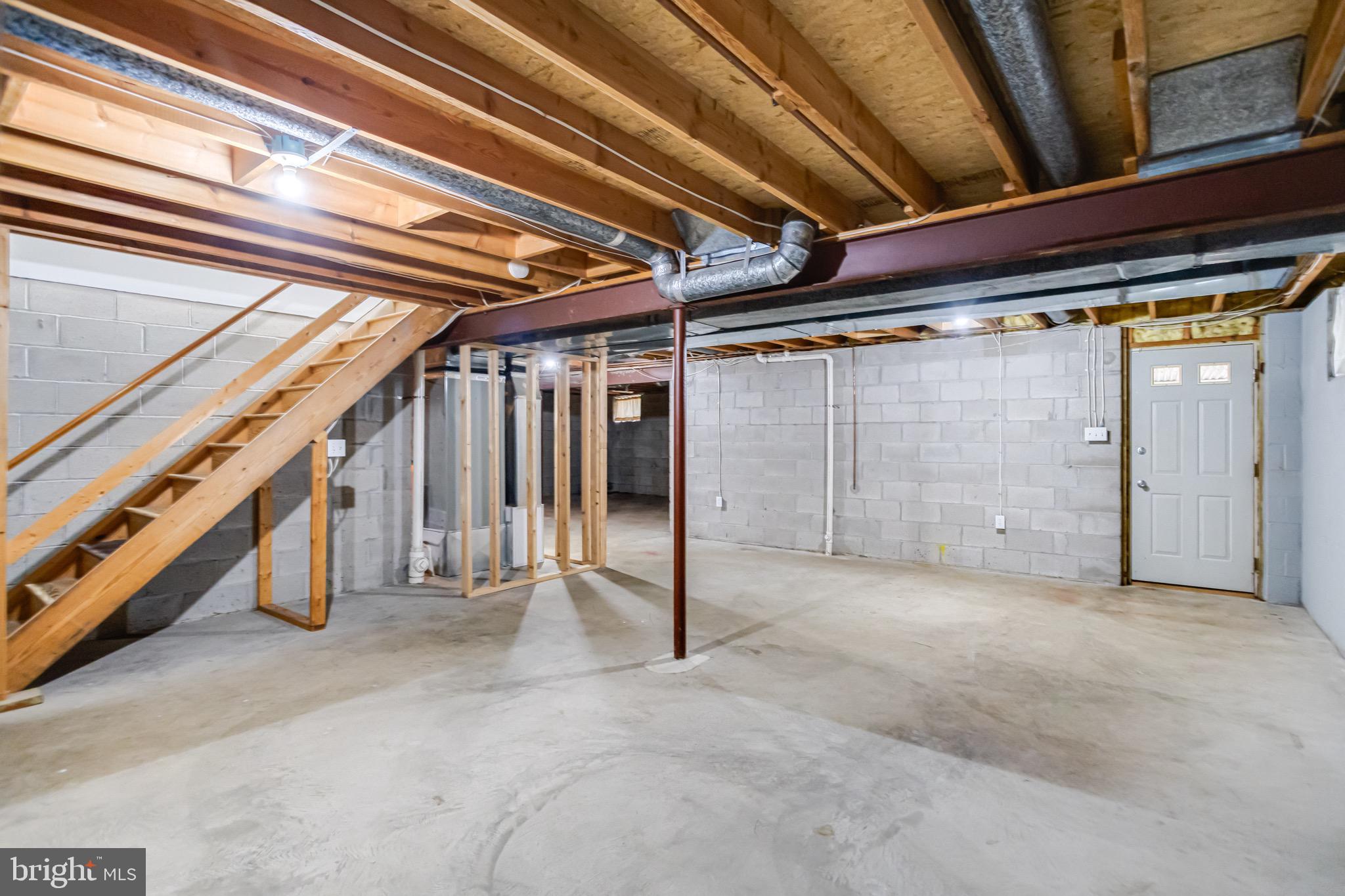 RIVERSIDE - Residential