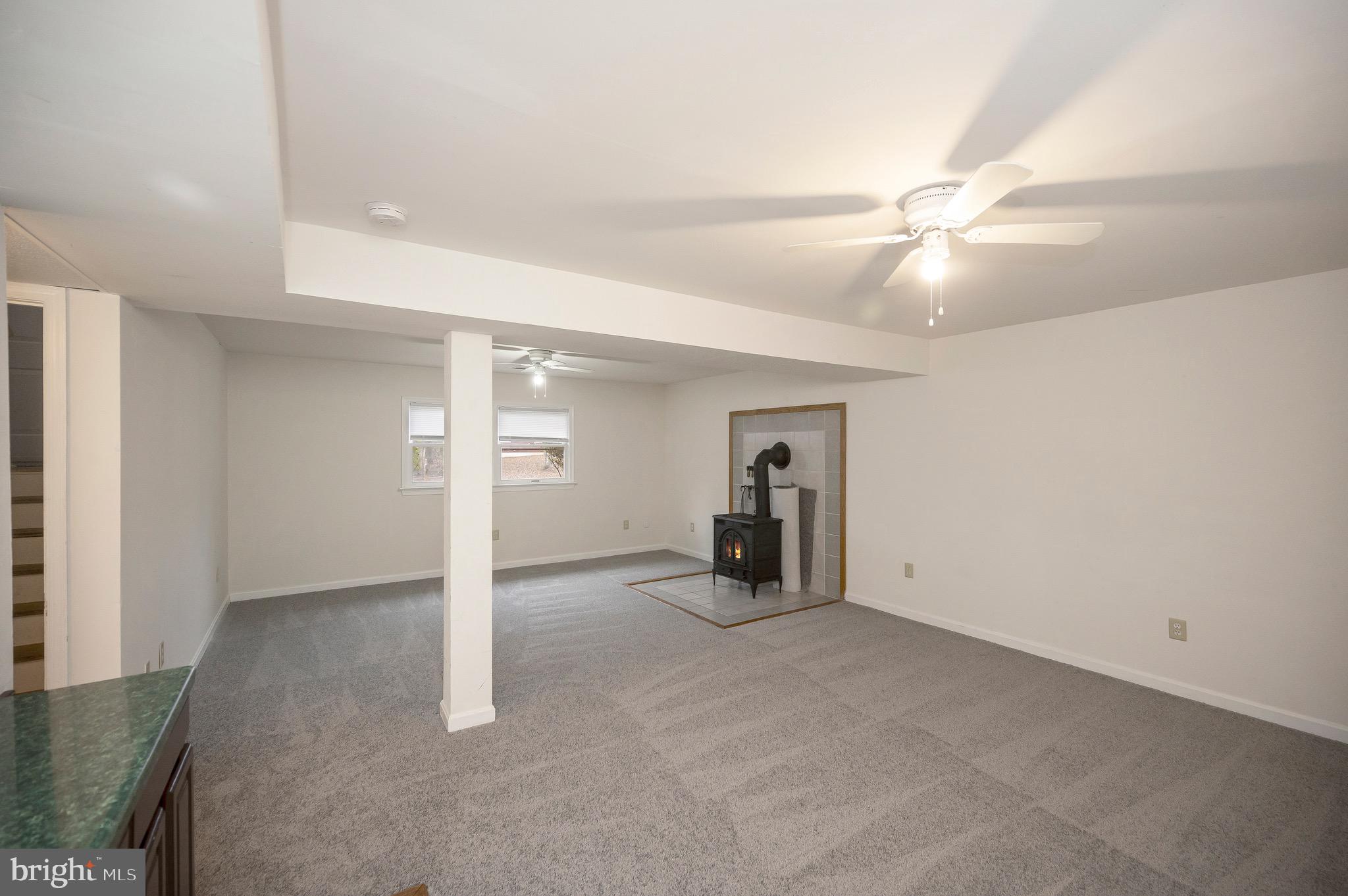 PLANTATION FOREST - Residential Lease