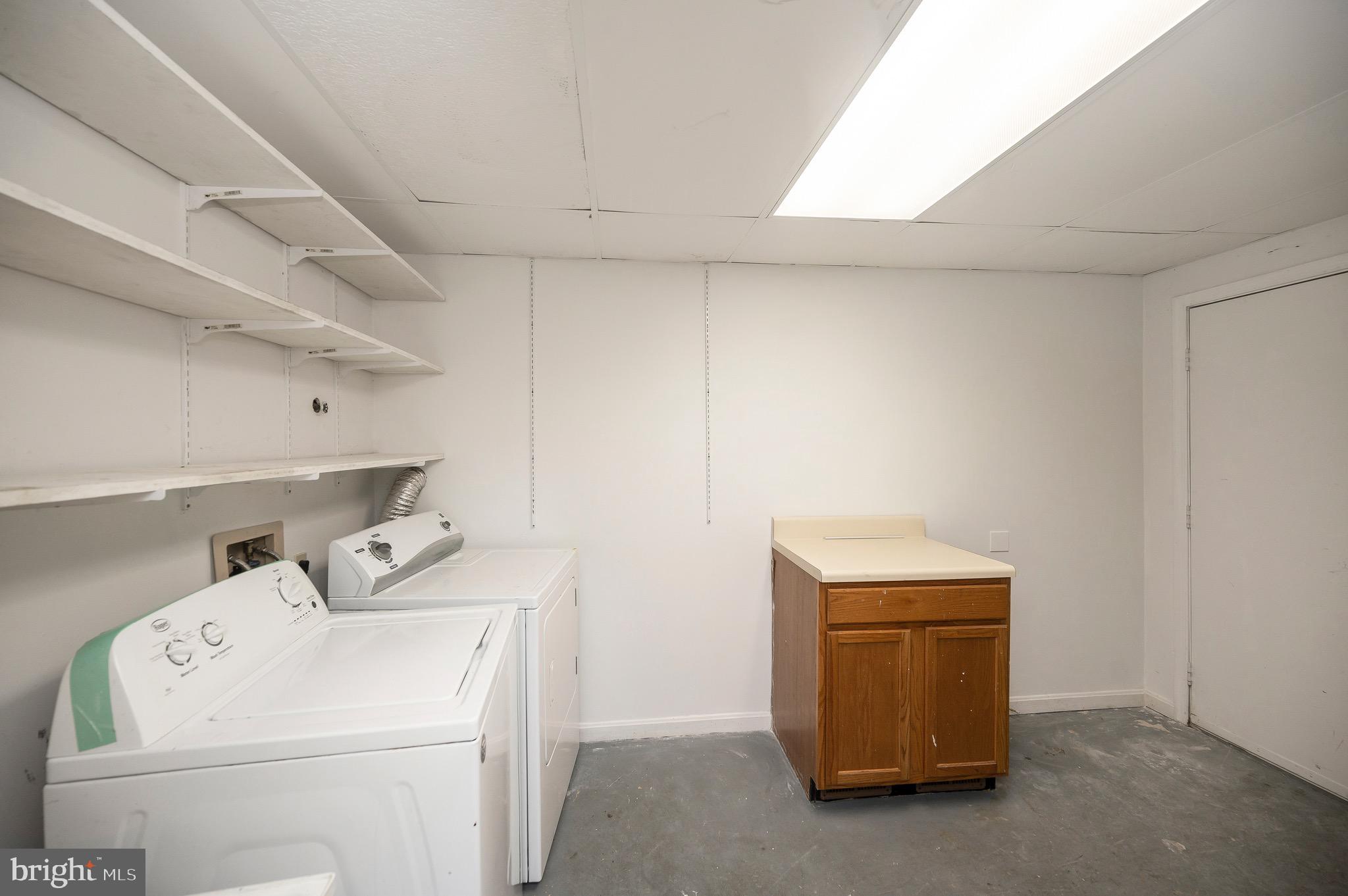 PLANTATION FOREST - Residential Lease