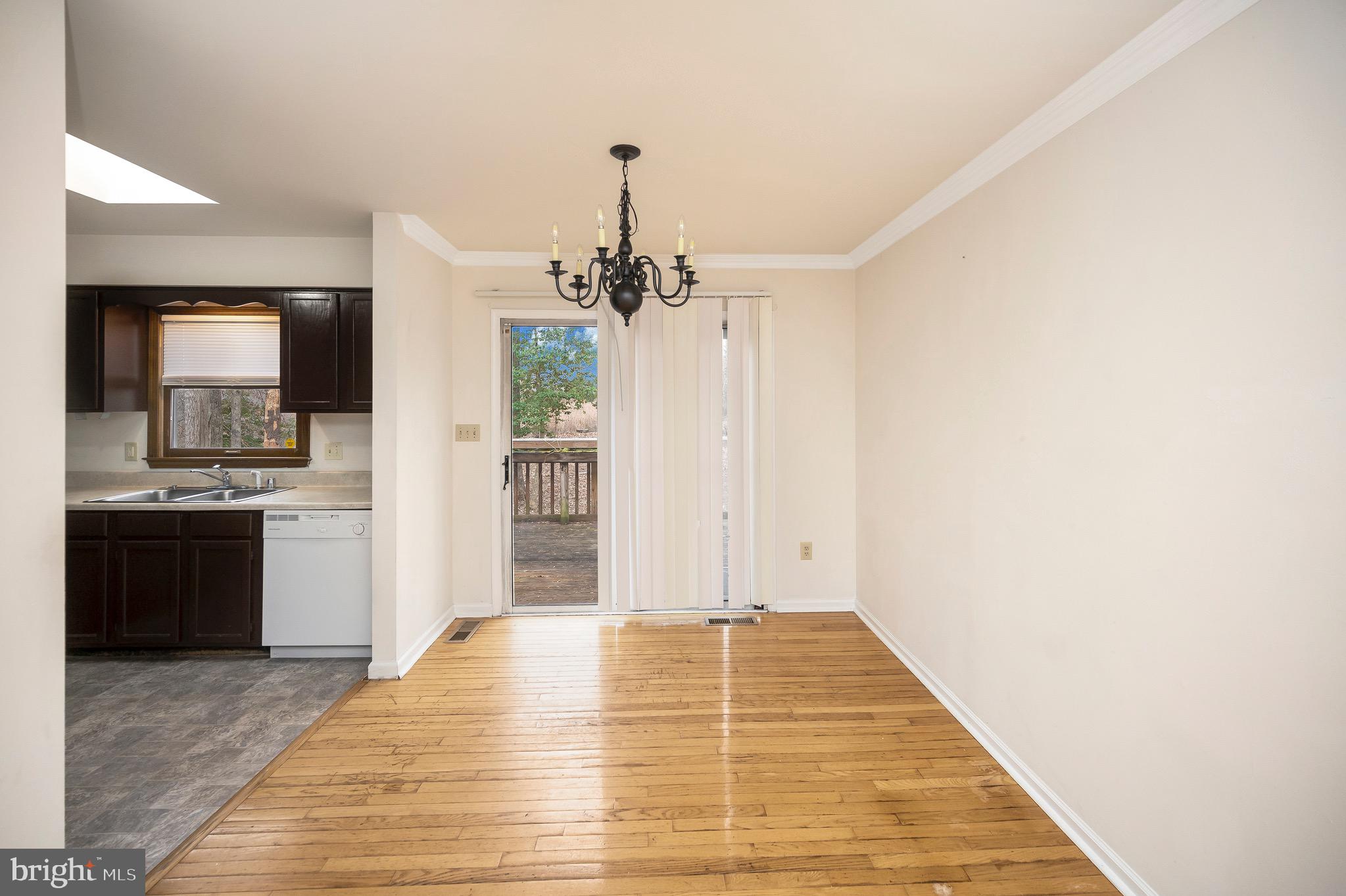 PLANTATION FOREST - Residential Lease