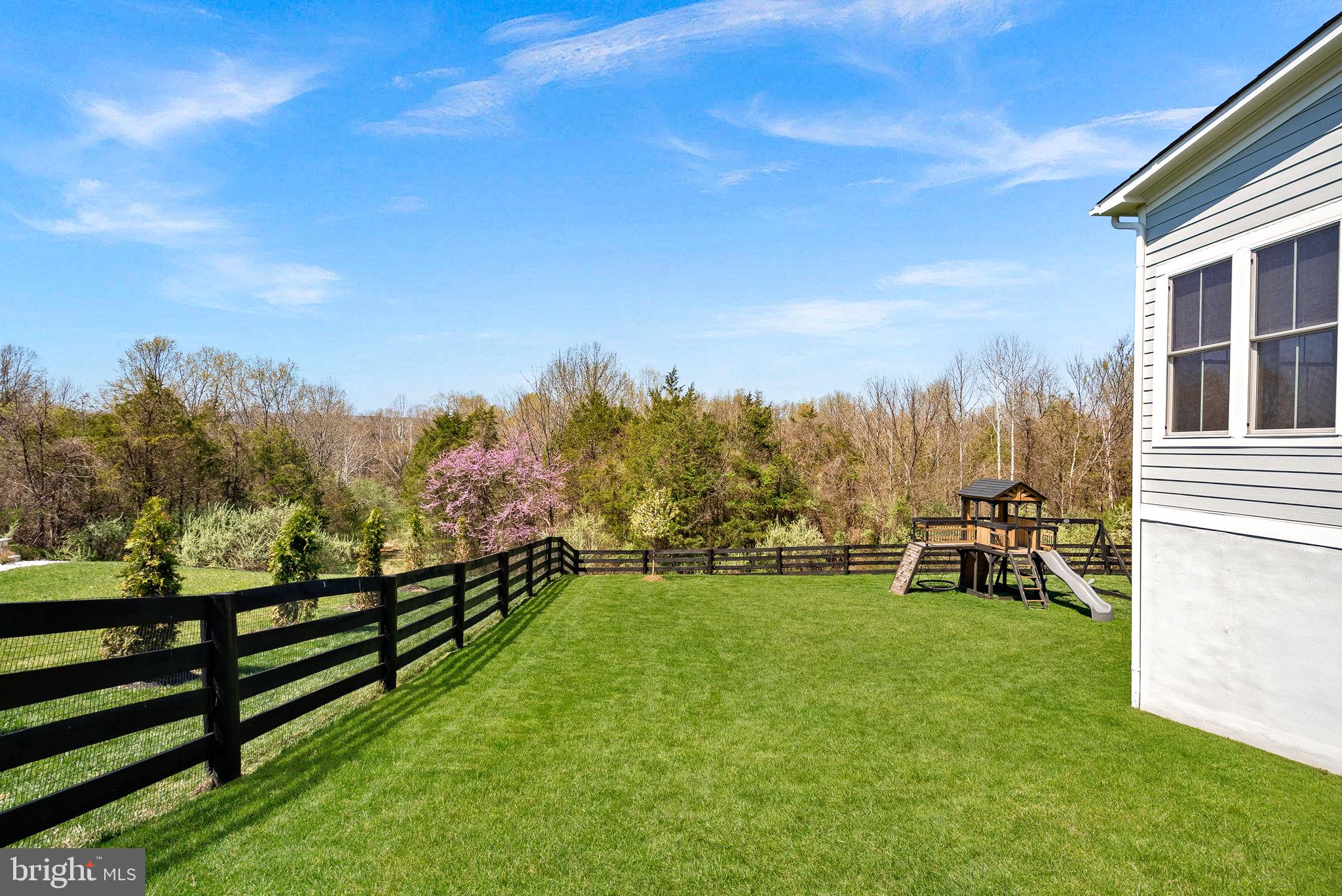 GREENS SOUTH AT WILLOWSF - Residential