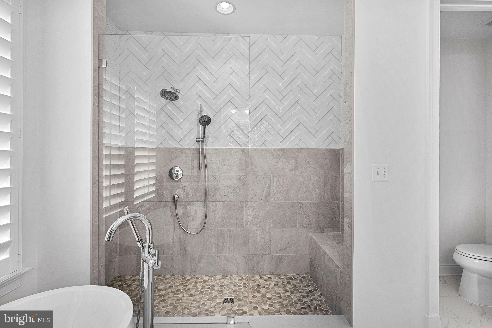 GREENS SOUTH AT WILLOWSF - Residential