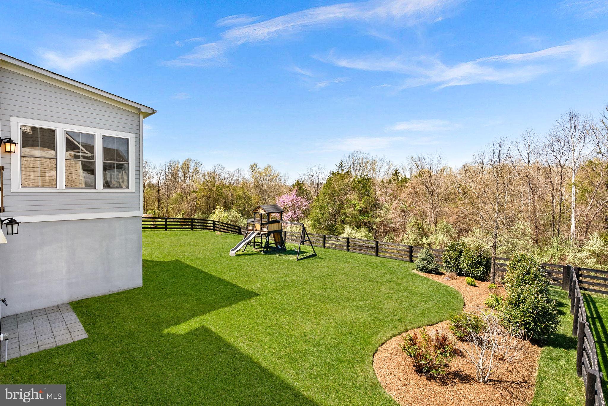 GREENS SOUTH AT WILLOWSF - Residential