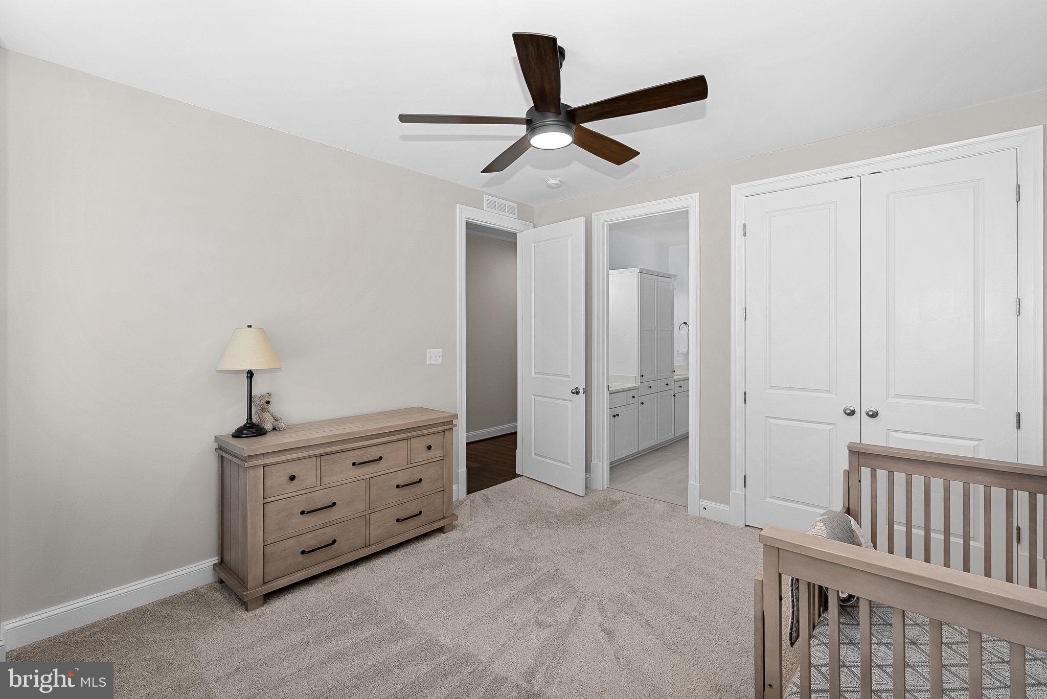 GREENS SOUTH AT WILLOWSF - Residential