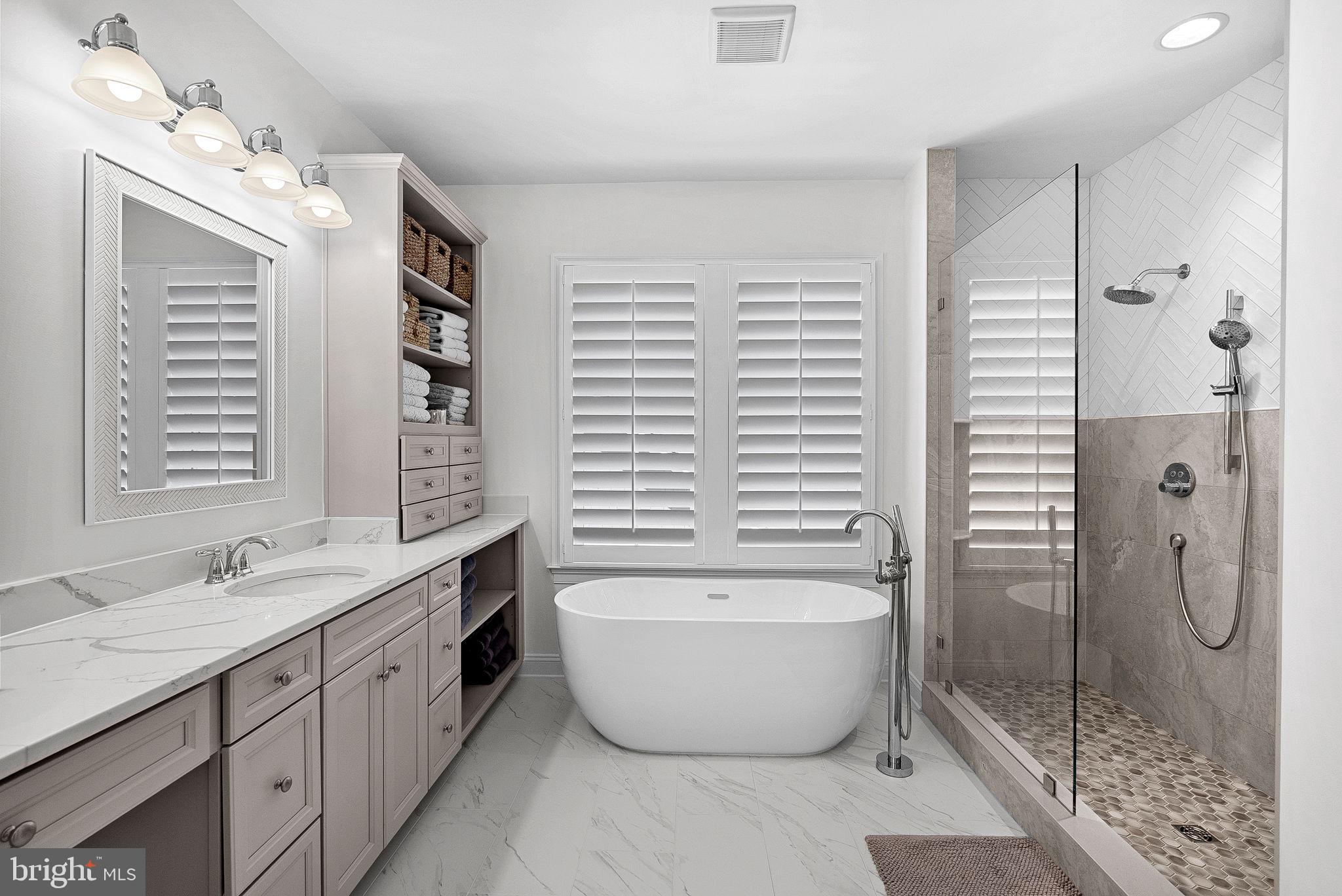 GREENS SOUTH AT WILLOWSF - Residential