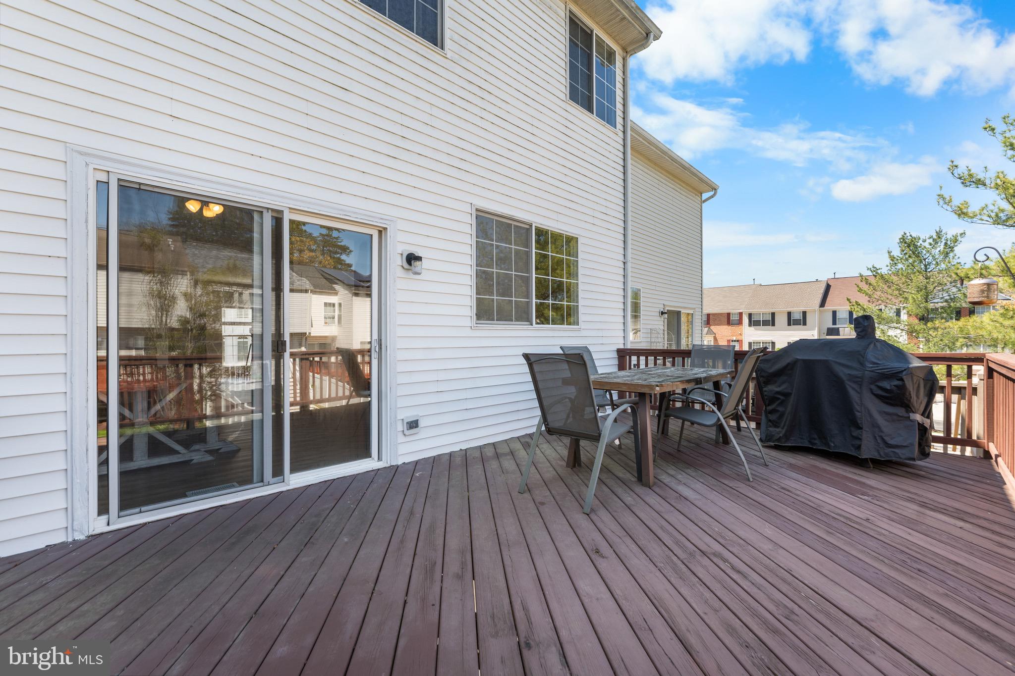 PINEY ORCHARD - Residential