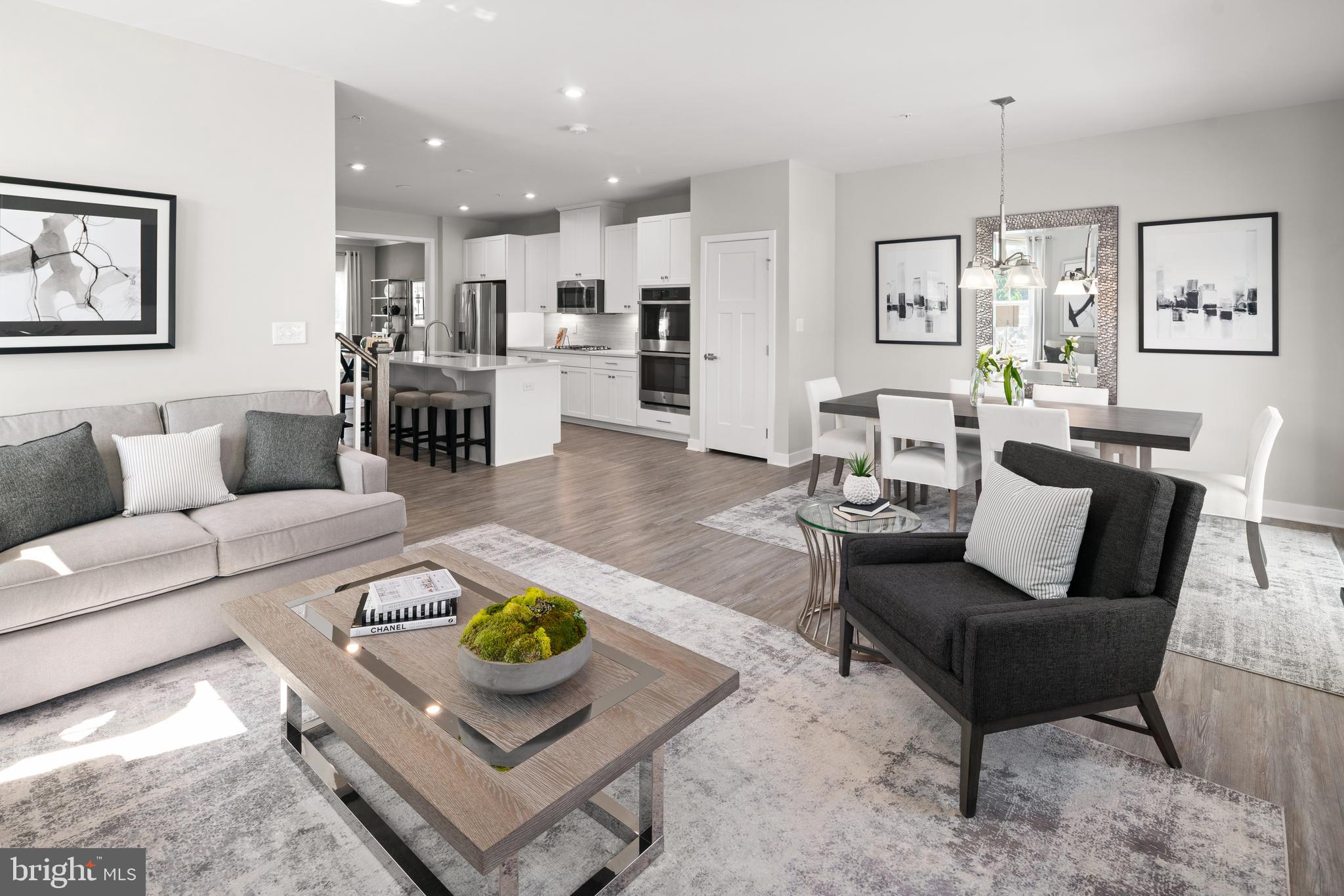 LONGWOOD PRESERVE - Residential