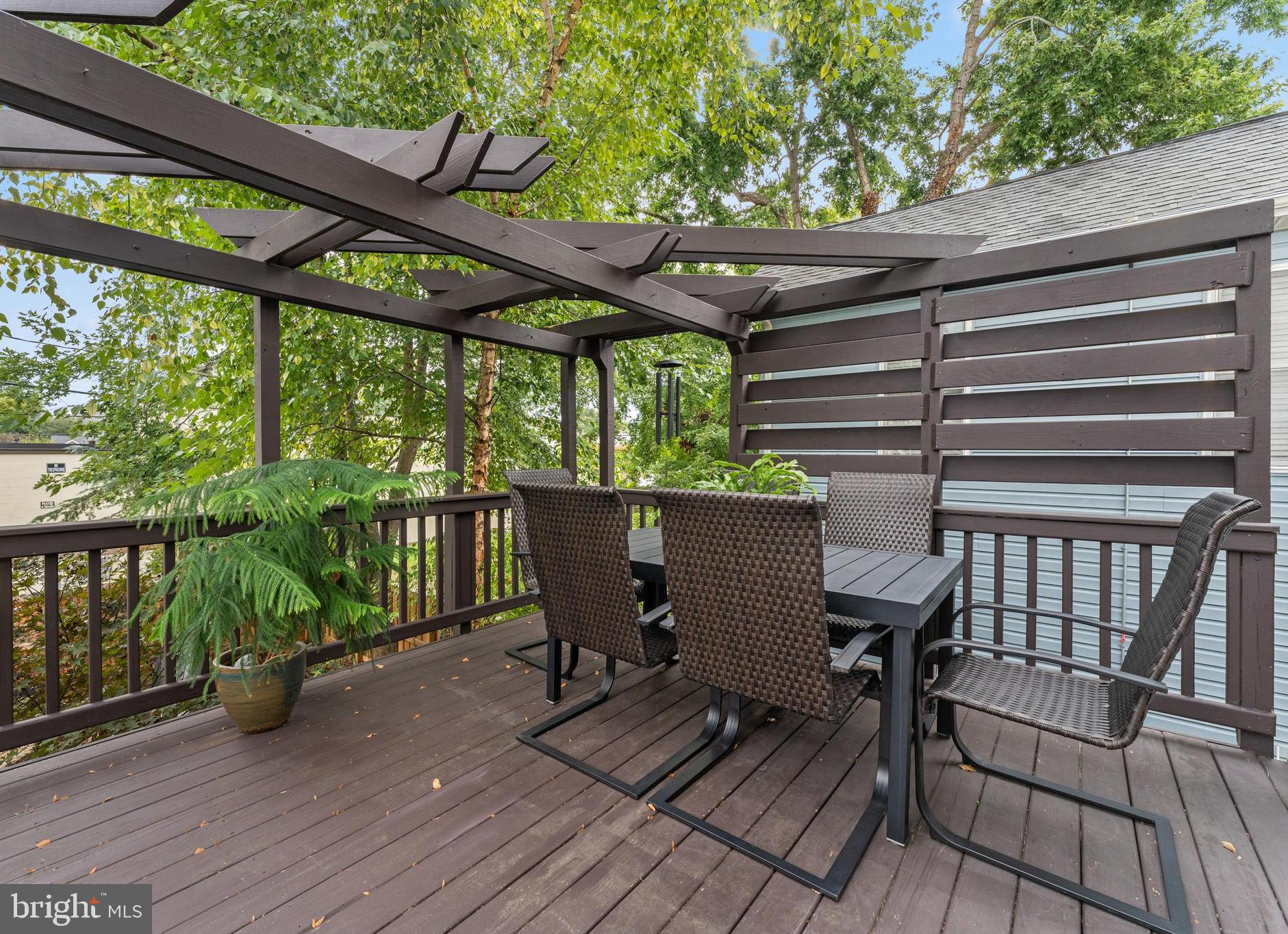 DOWNTOWN FREDERICKSBURG - Residential