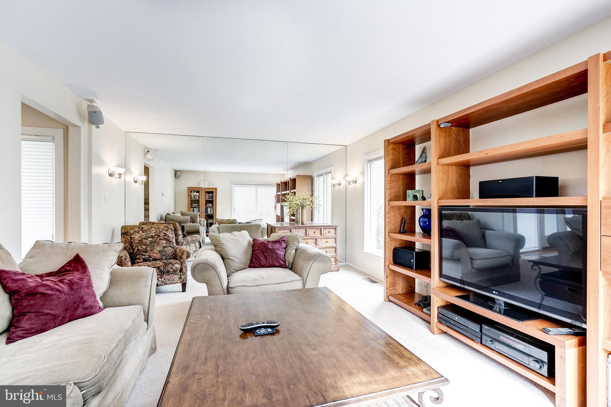 FOXVALE - Residential