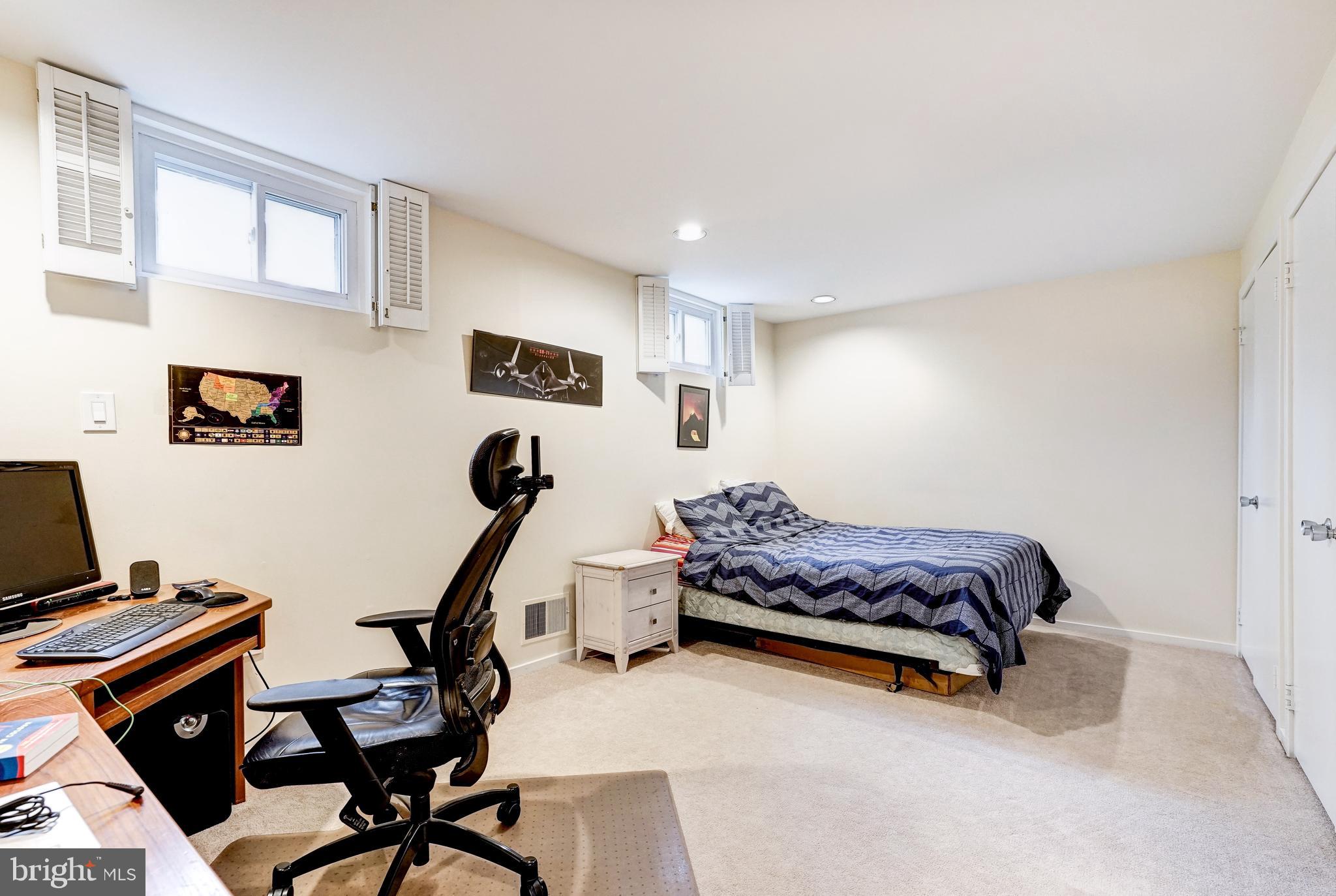 FOXVALE - Residential