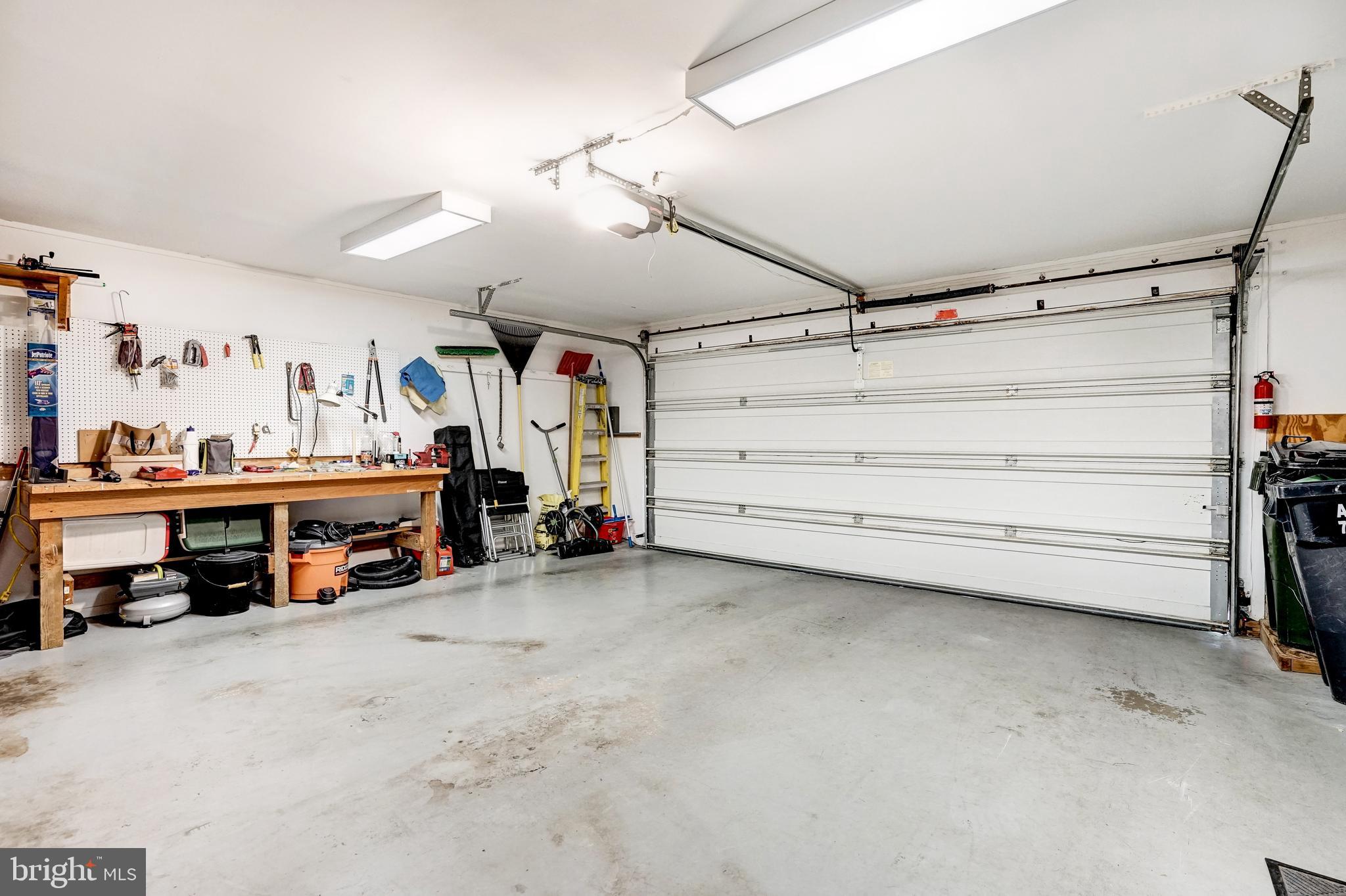 FOXVALE - Residential