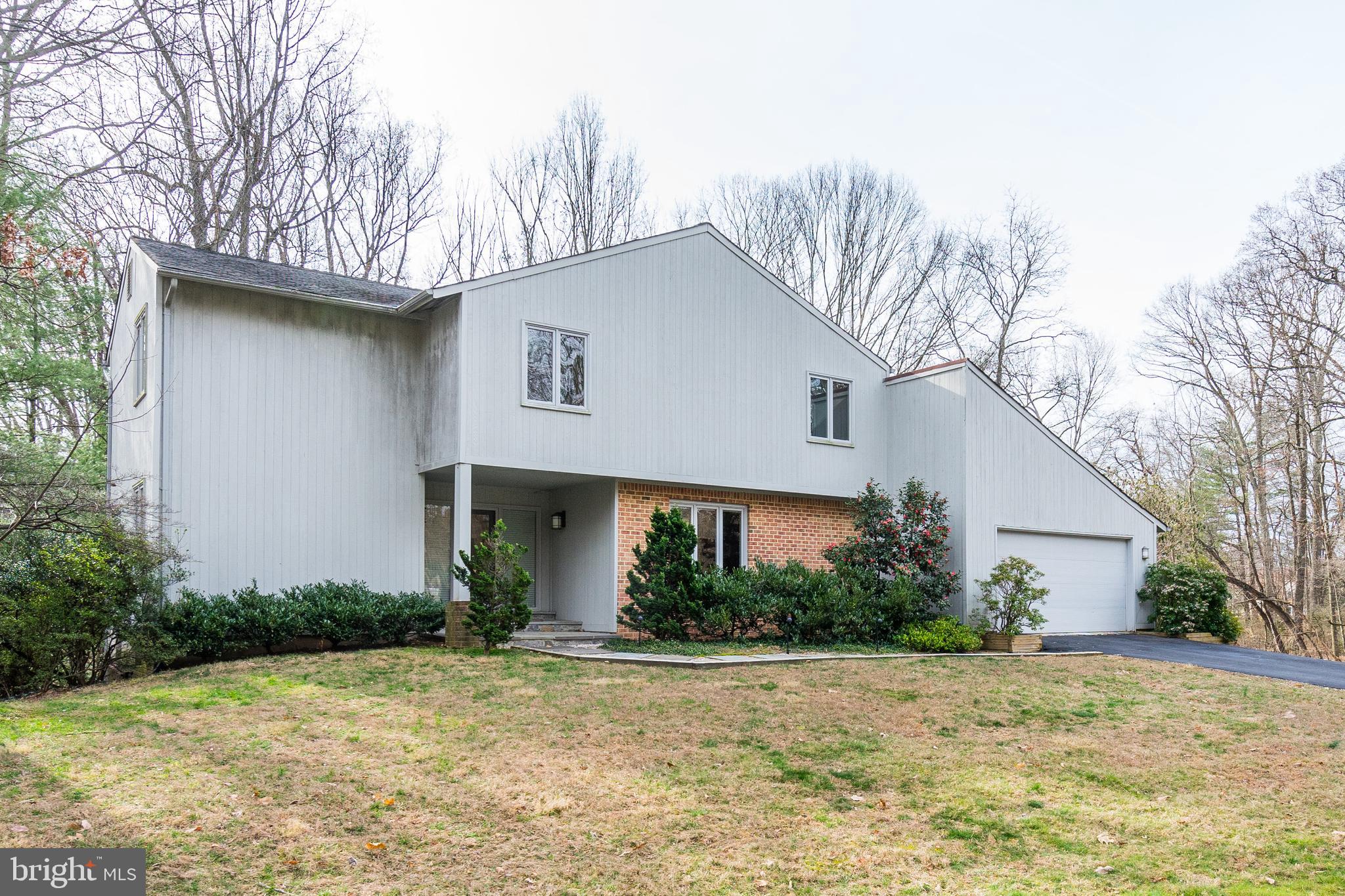 FOXVALE - Residential