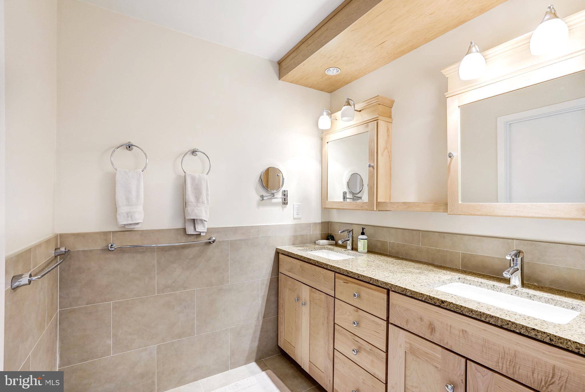 FOXVALE - Residential