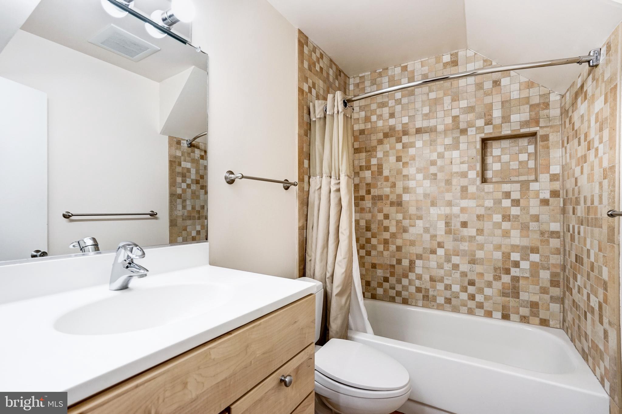 FOXVALE - Residential