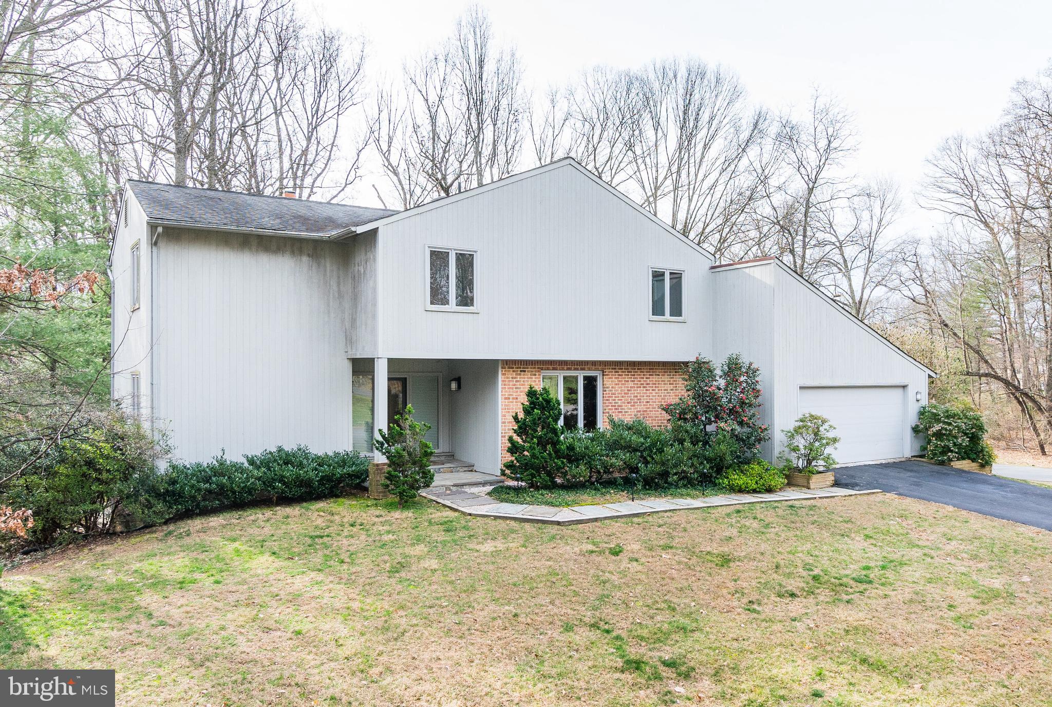 FOXVALE - Residential